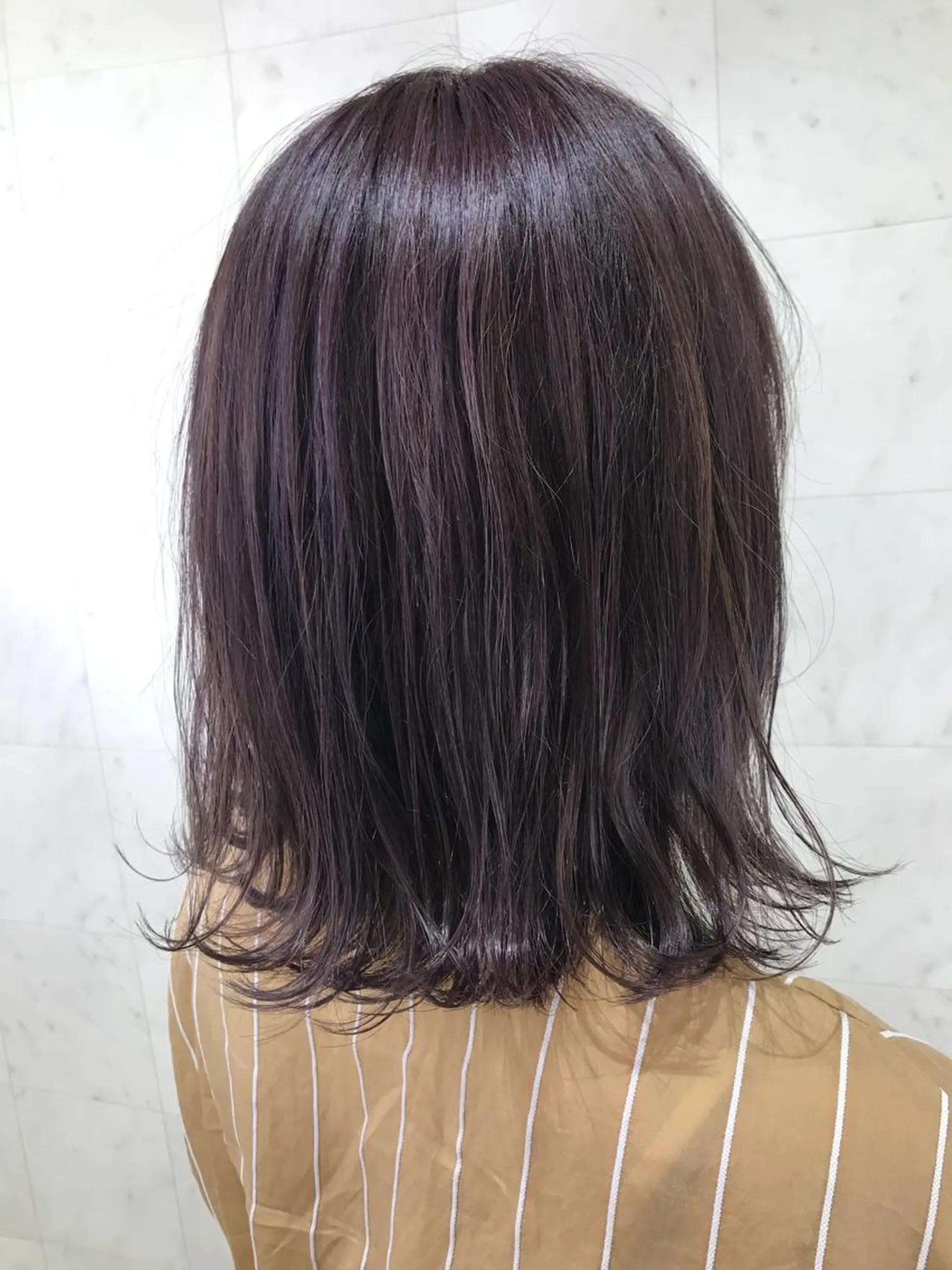ミディアム カット ヘアカラー トリートメント Adachi Fujikoのヘアスタイル