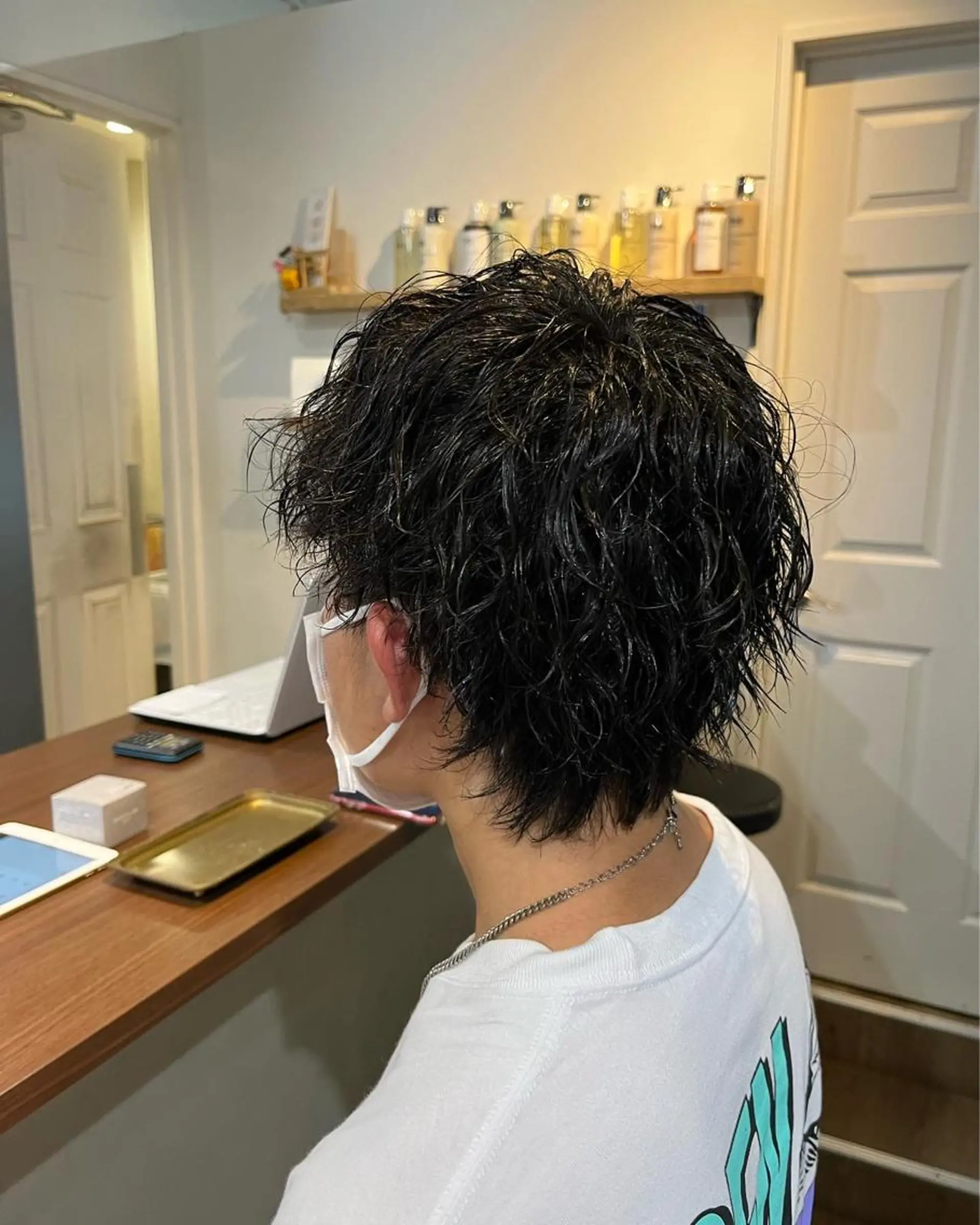 ミディアム パーマ メンズ ミディアムパーマ メンズパーマ カット パーマ CHROM TOKYO所属・とおやま レオのヘアスタイル