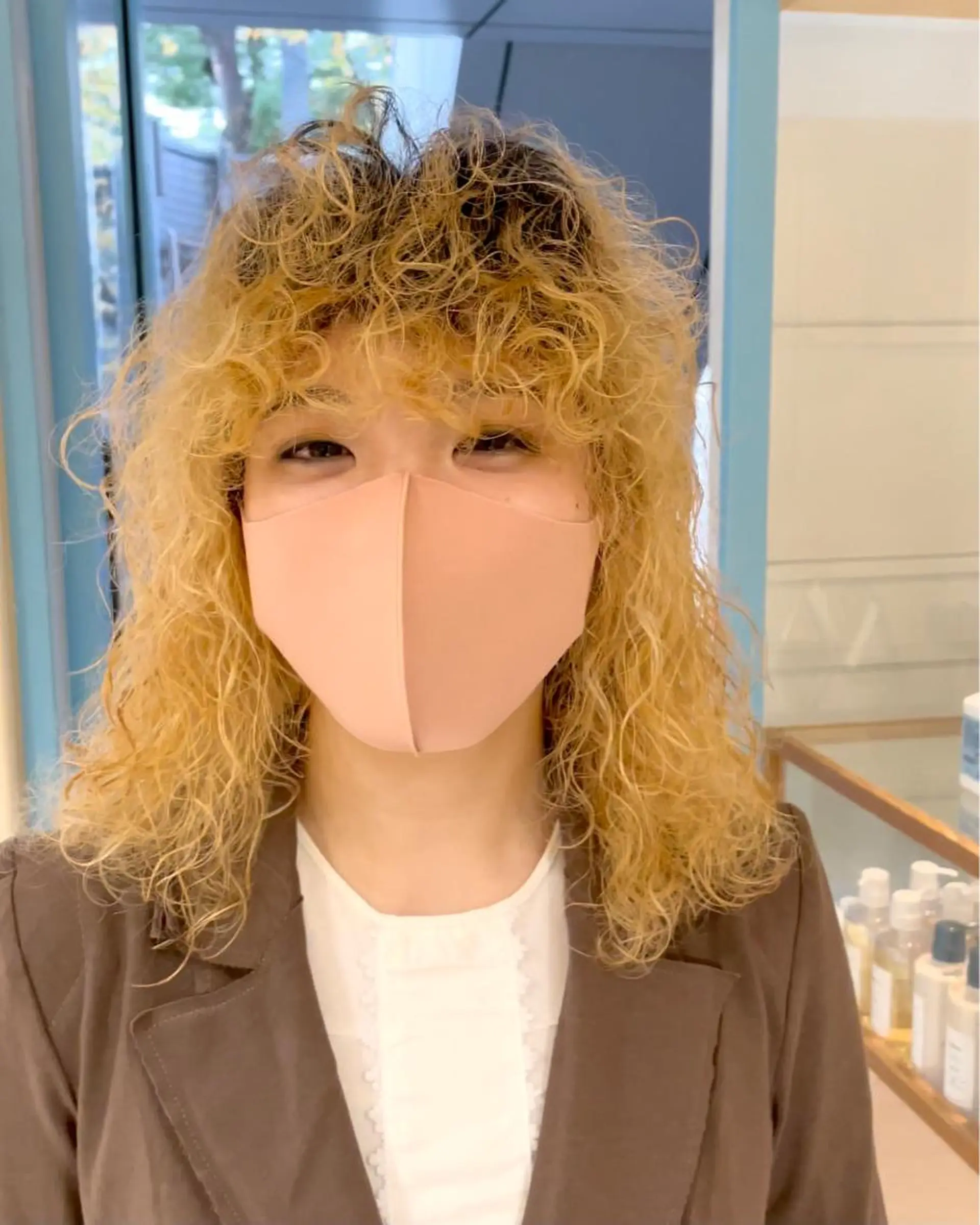 セミロング カット パーマ トリートメント 大石 陽菜のヘアスタイル