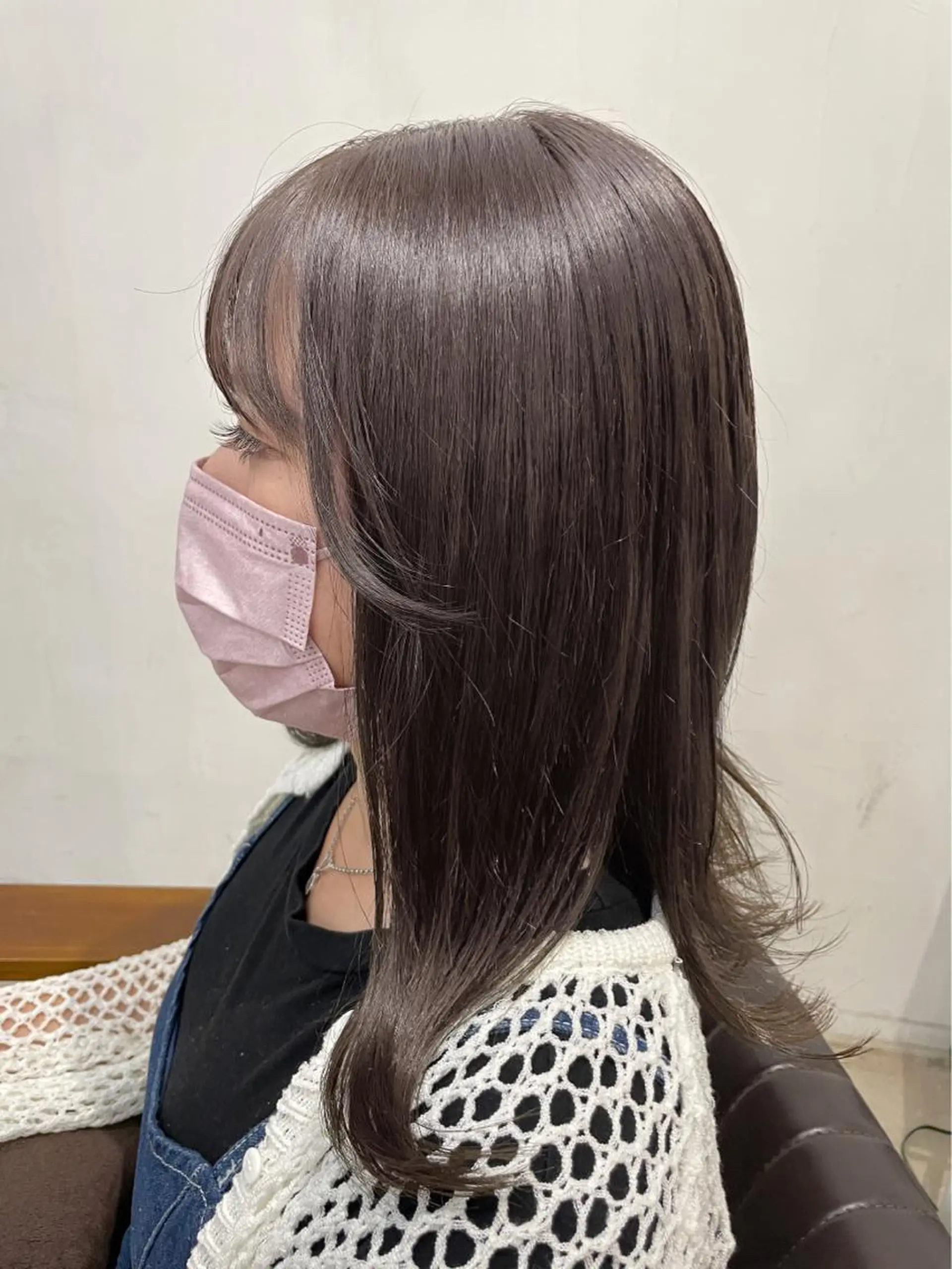 セミロング カラー 坂本 かのんのヘアスタイル