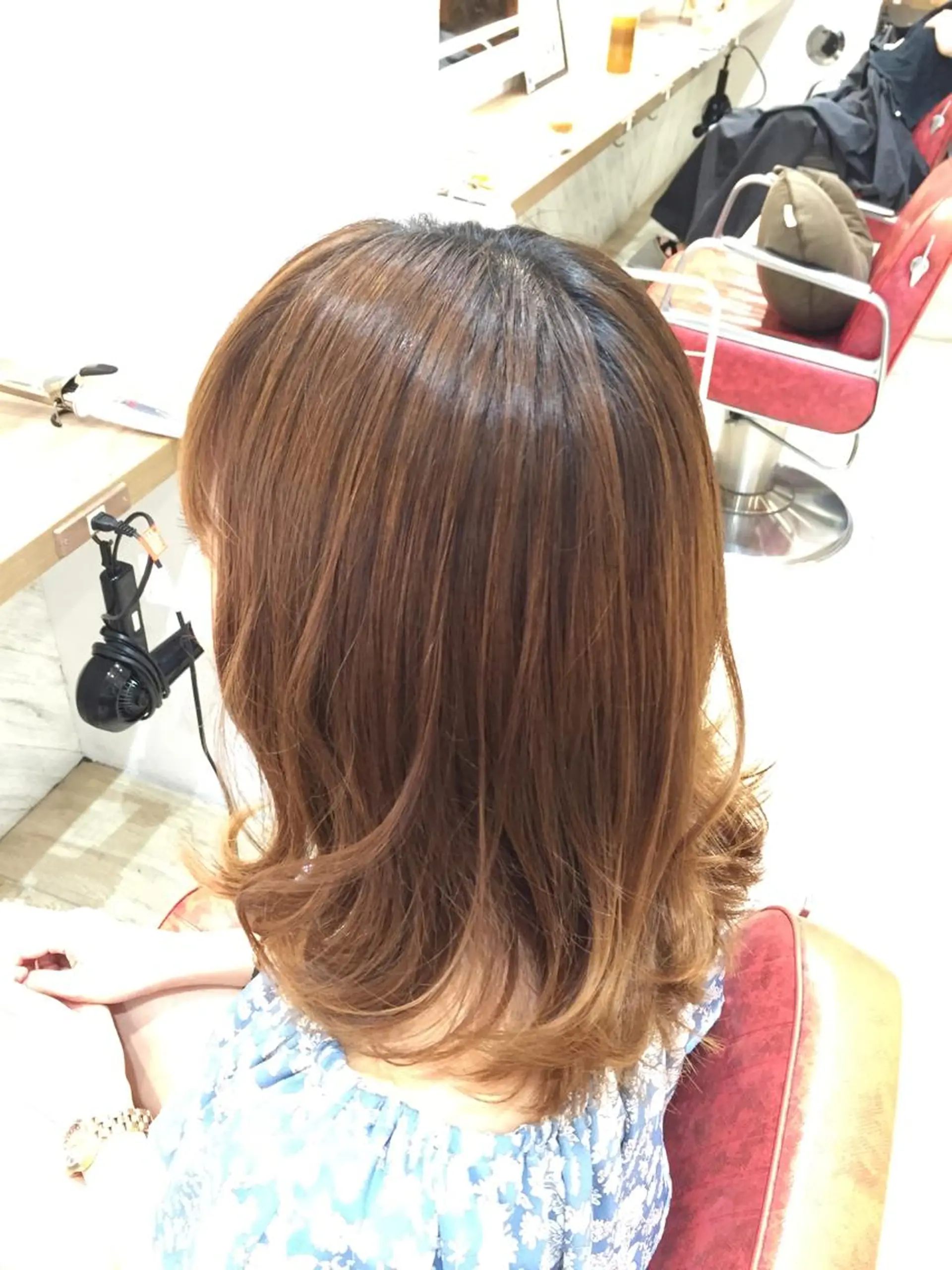 ミディアム 吉岡 三四朗のヘアスタイル