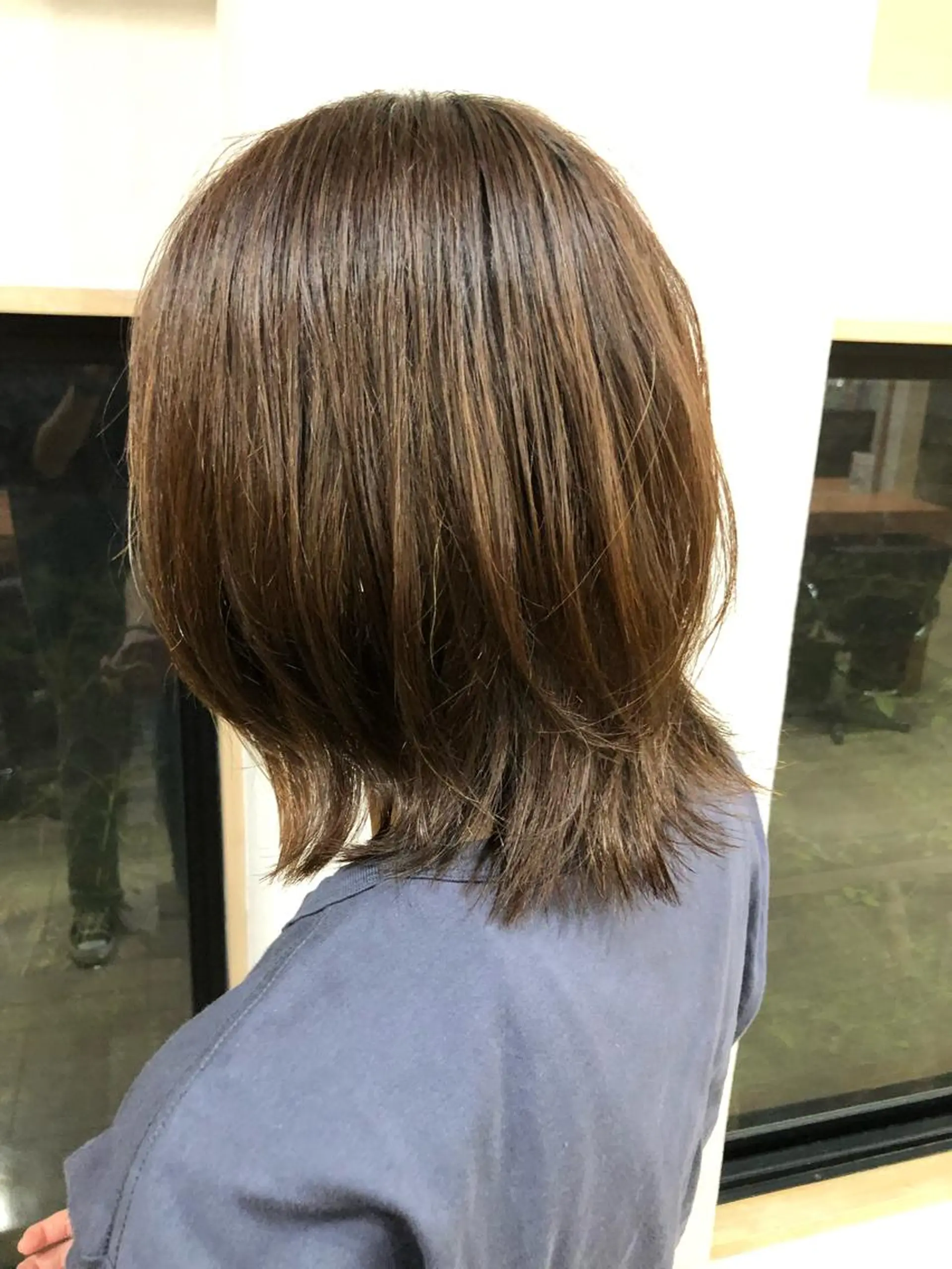 ミディアム くびれヘア カット ヘアカラー トリートメント 仕上がり満足度 No.1池田篤史のヘアスタイル