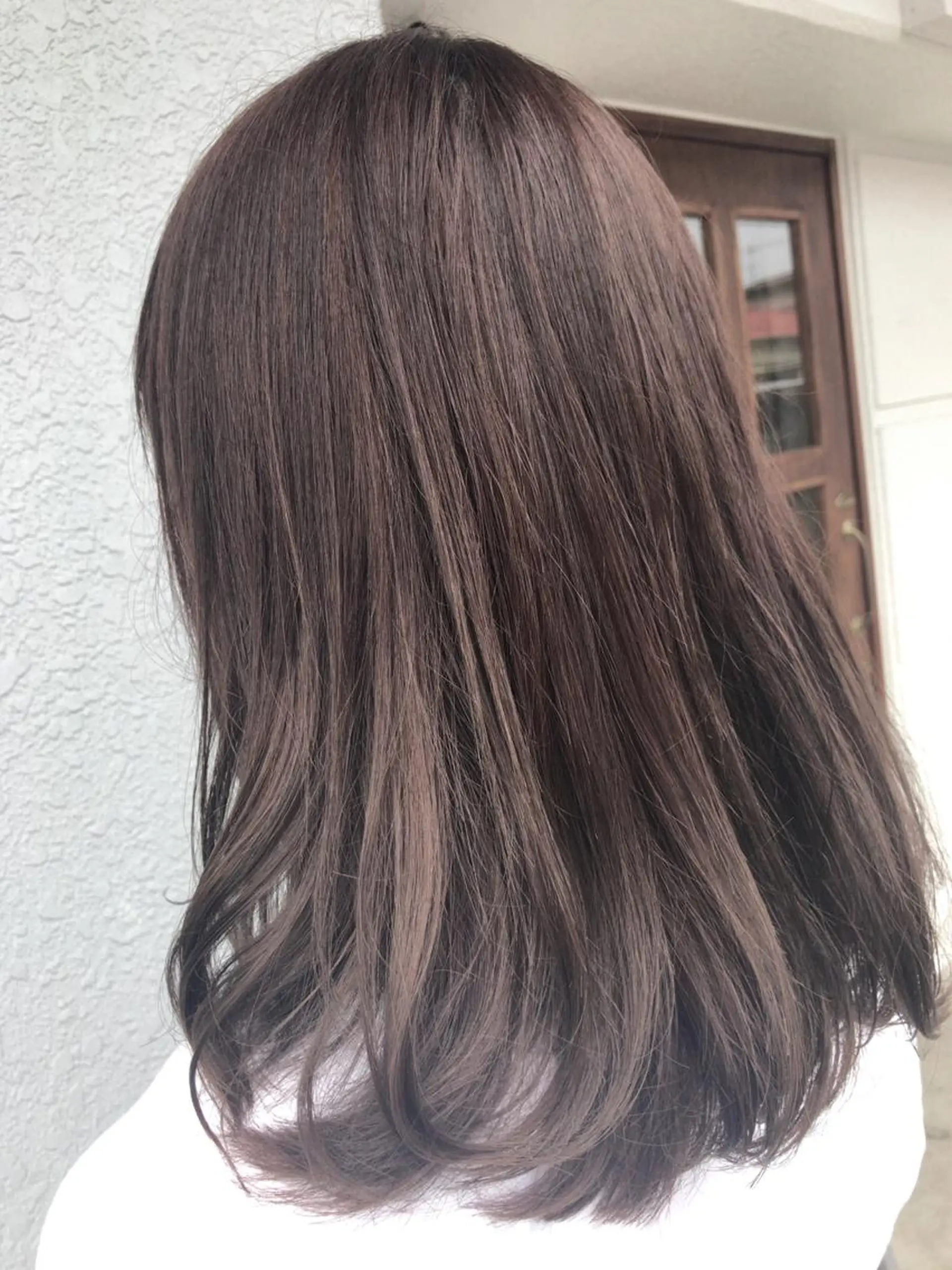 ミディアム カラー ラベンダーカラー ラベンダーグレー レイヤーカット匠 イソザキノリユキのヘアスタイル