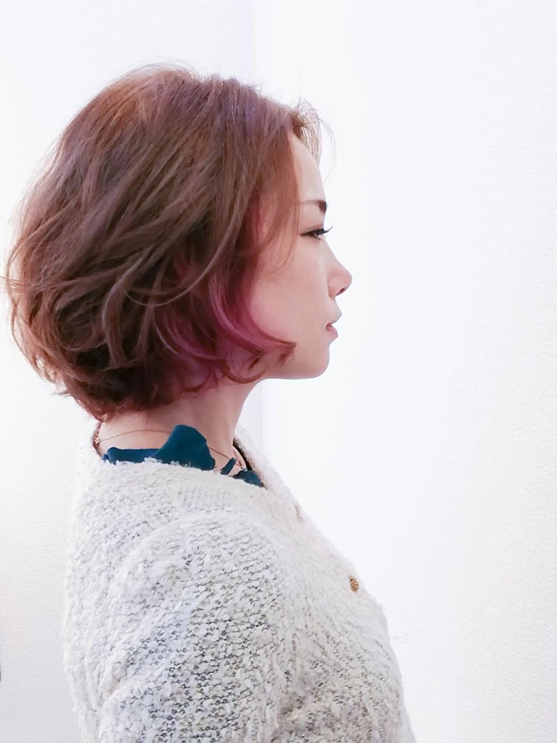 ミディアム カラー ベージュカラー デザインカラー インナーカラー ピンクカラー ⬇格安クーポン掲載⬇ 🌈PERS🌈のヘアスタイル