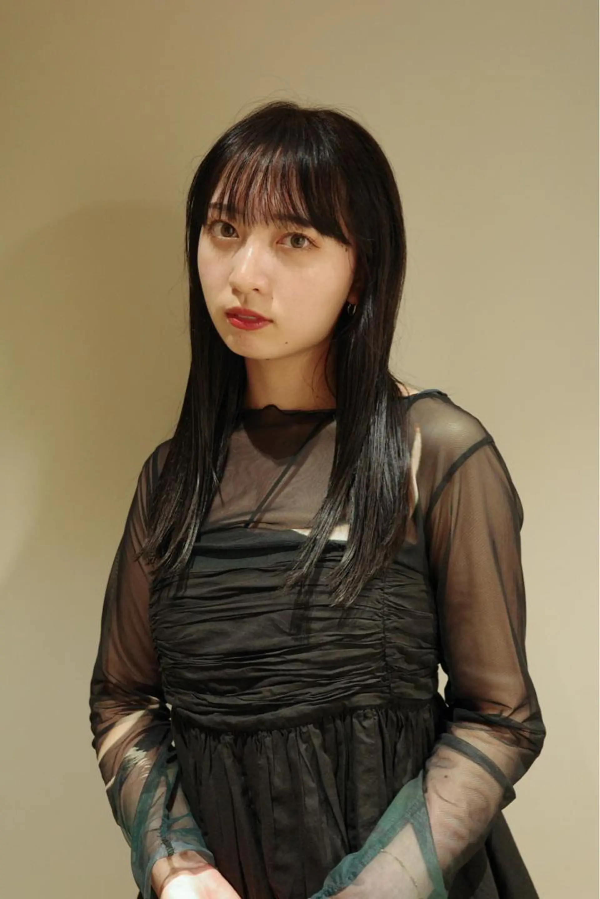 ロング カラー 黒髪 カサイ シオンのヘアスタイル