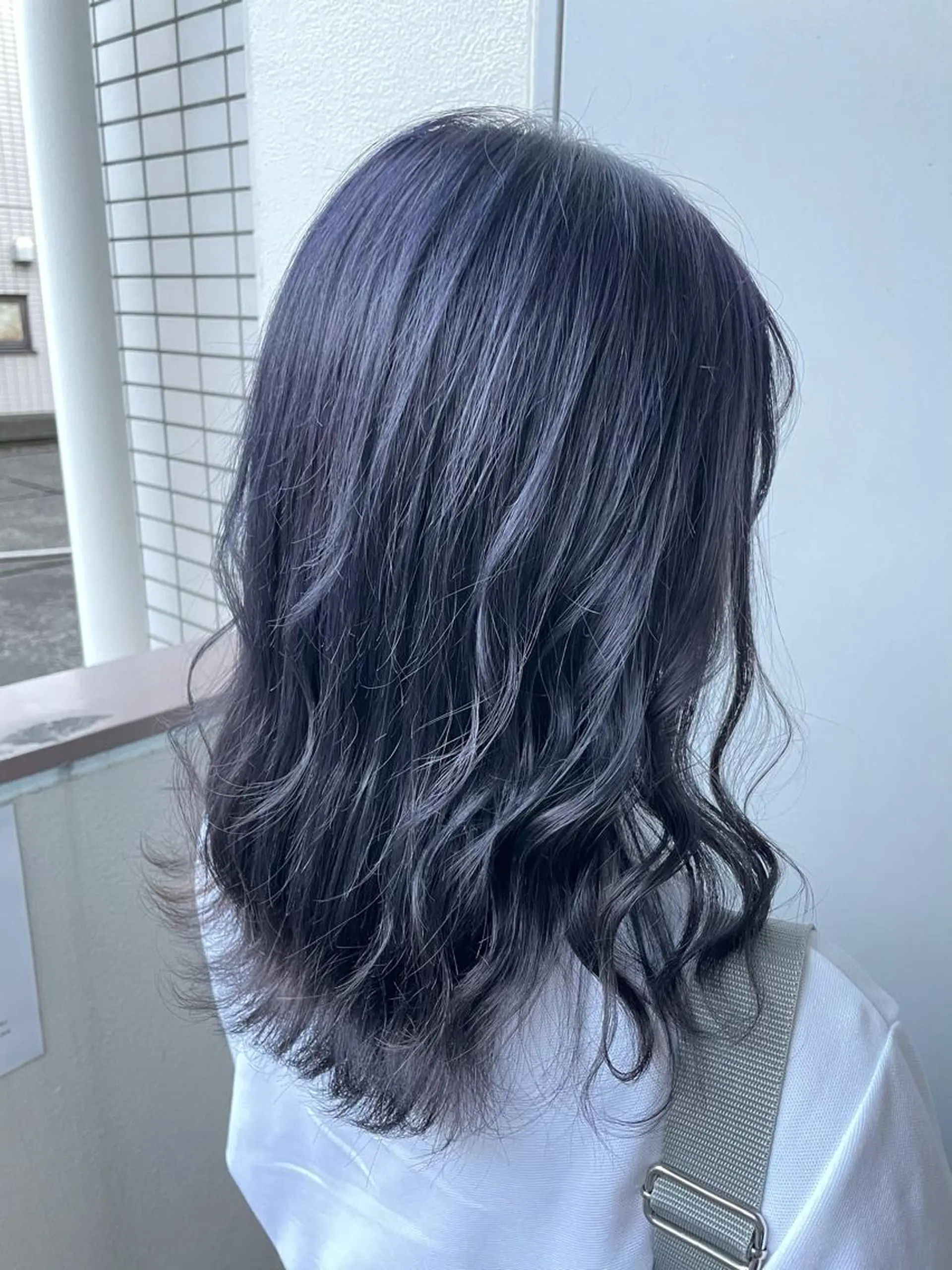 セミロング カラー パーマ ヘアアレンジ メンズ キッズ ネイル マツエク・マツパ ブリーチカラー/似合 せ🎀amika🎀のヘアスタイル