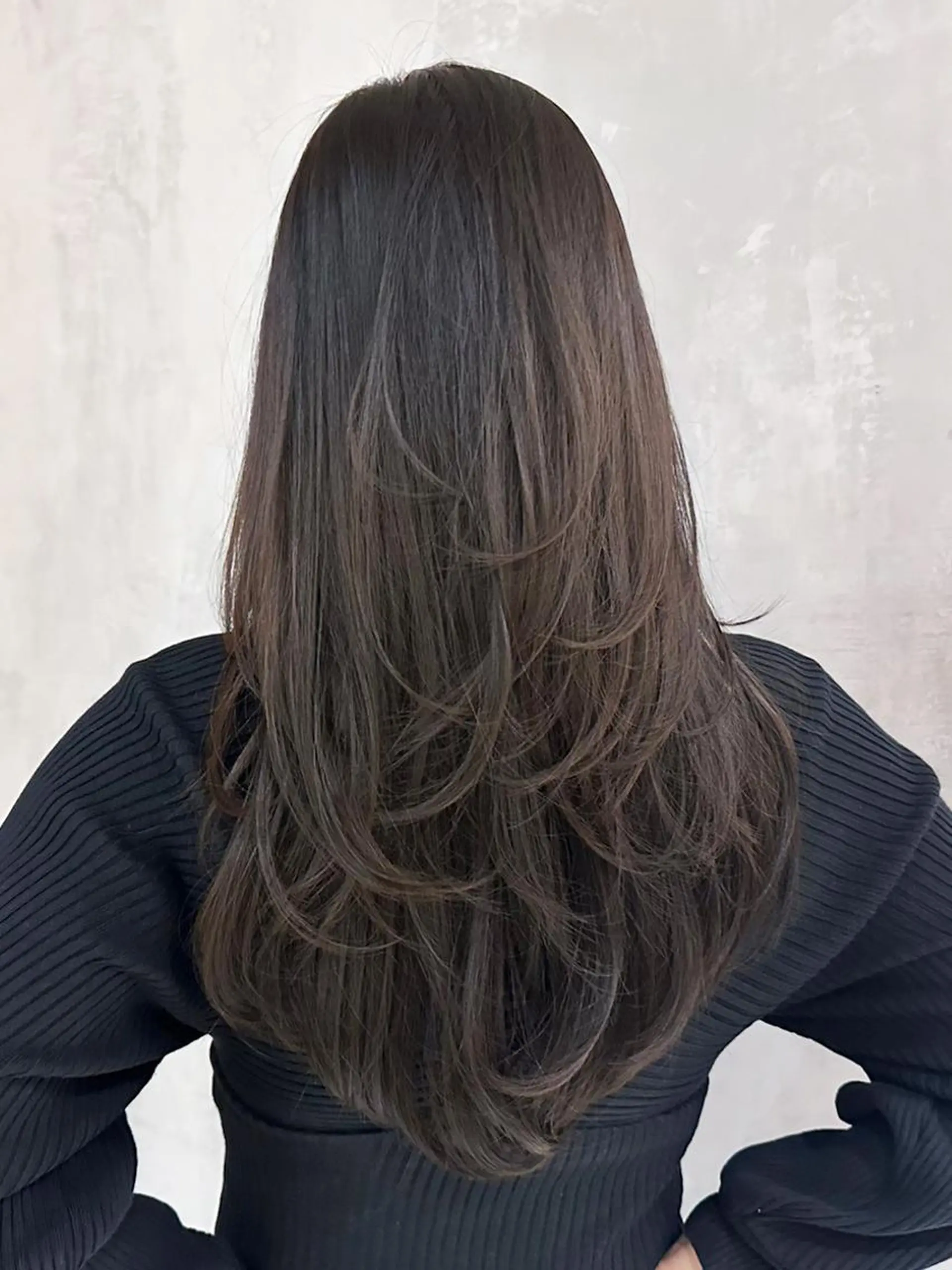 セミロング カラー ブラウンカラー ヘーゼル ハイレイヤー レイヤーカット ITbyALBUM 藤沢店のヘアスタイル