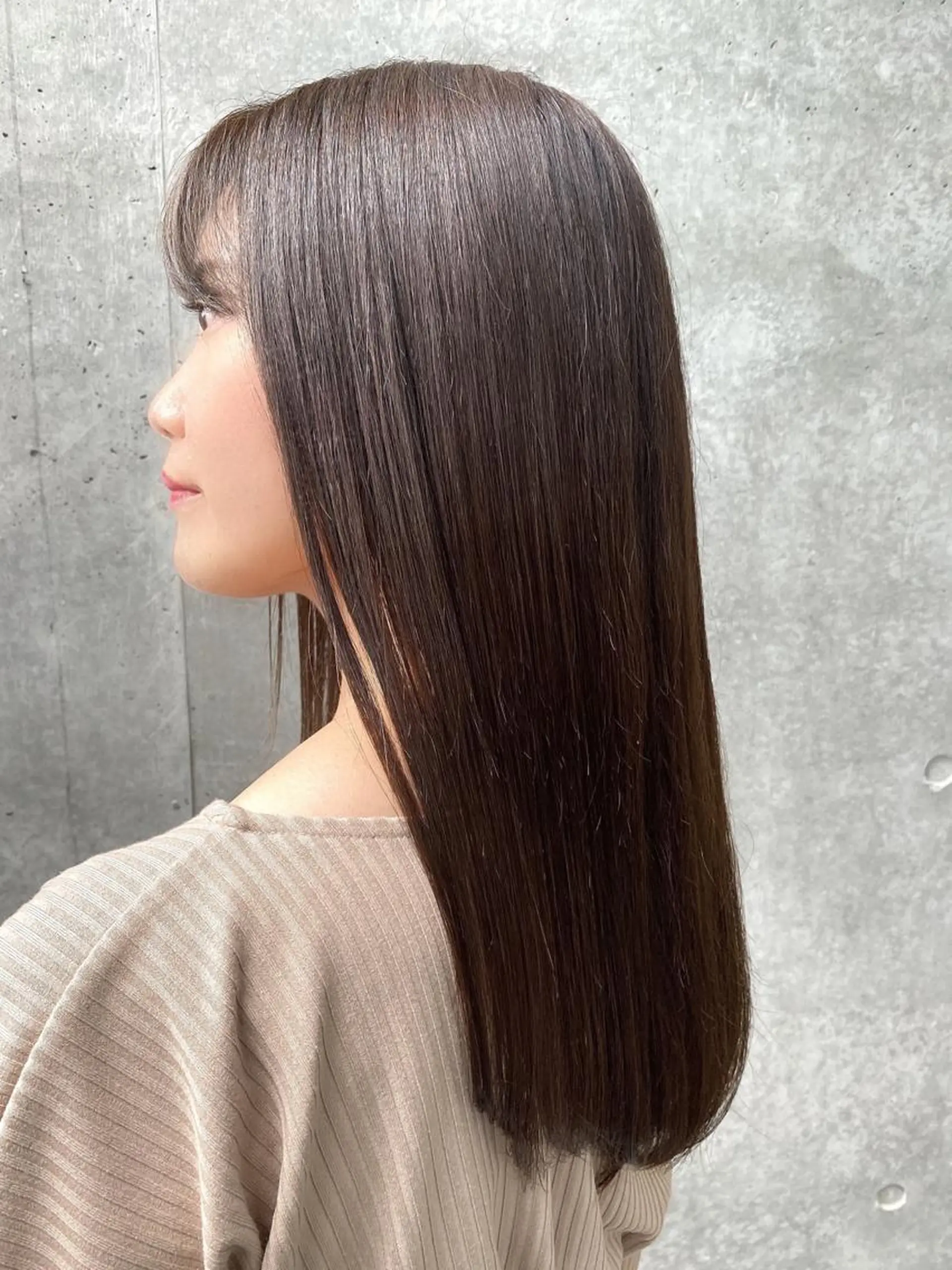 セミロング トリートメント 酸熱トリートメント カット 縮毛矯正 トリートメント リンネ 甲東園のヘアスタイル