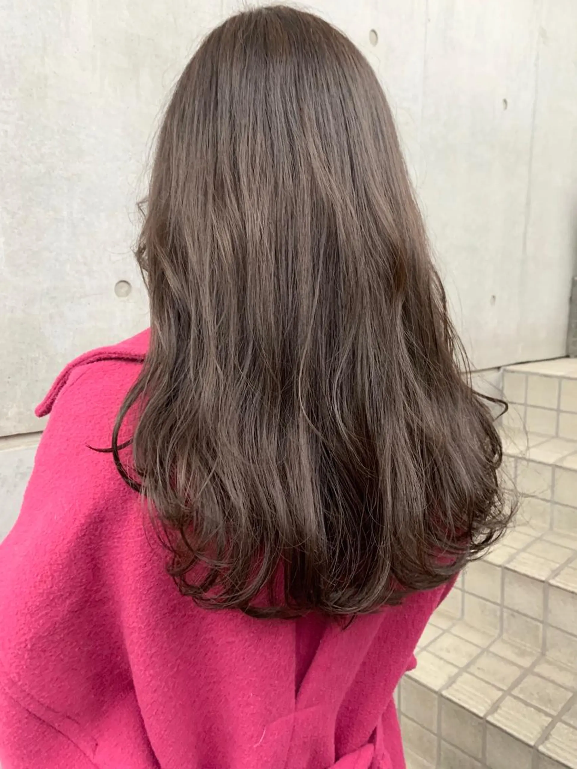 ロング カラー ヘアカラー トリートメント conne&riri所属・MA YUのヘアスタイル