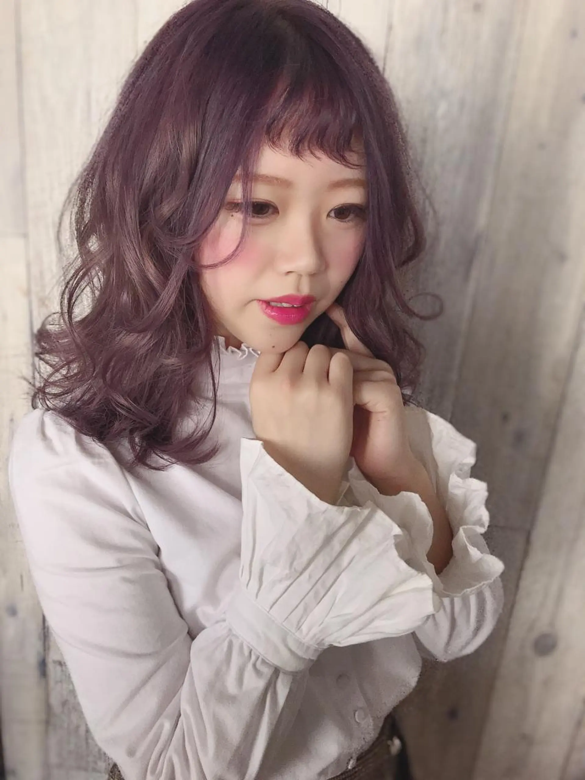 ミディアム カラー Re:MAKE所属・ジャニヲタ美容師 推しカラー中平海帆のヘアスタイル