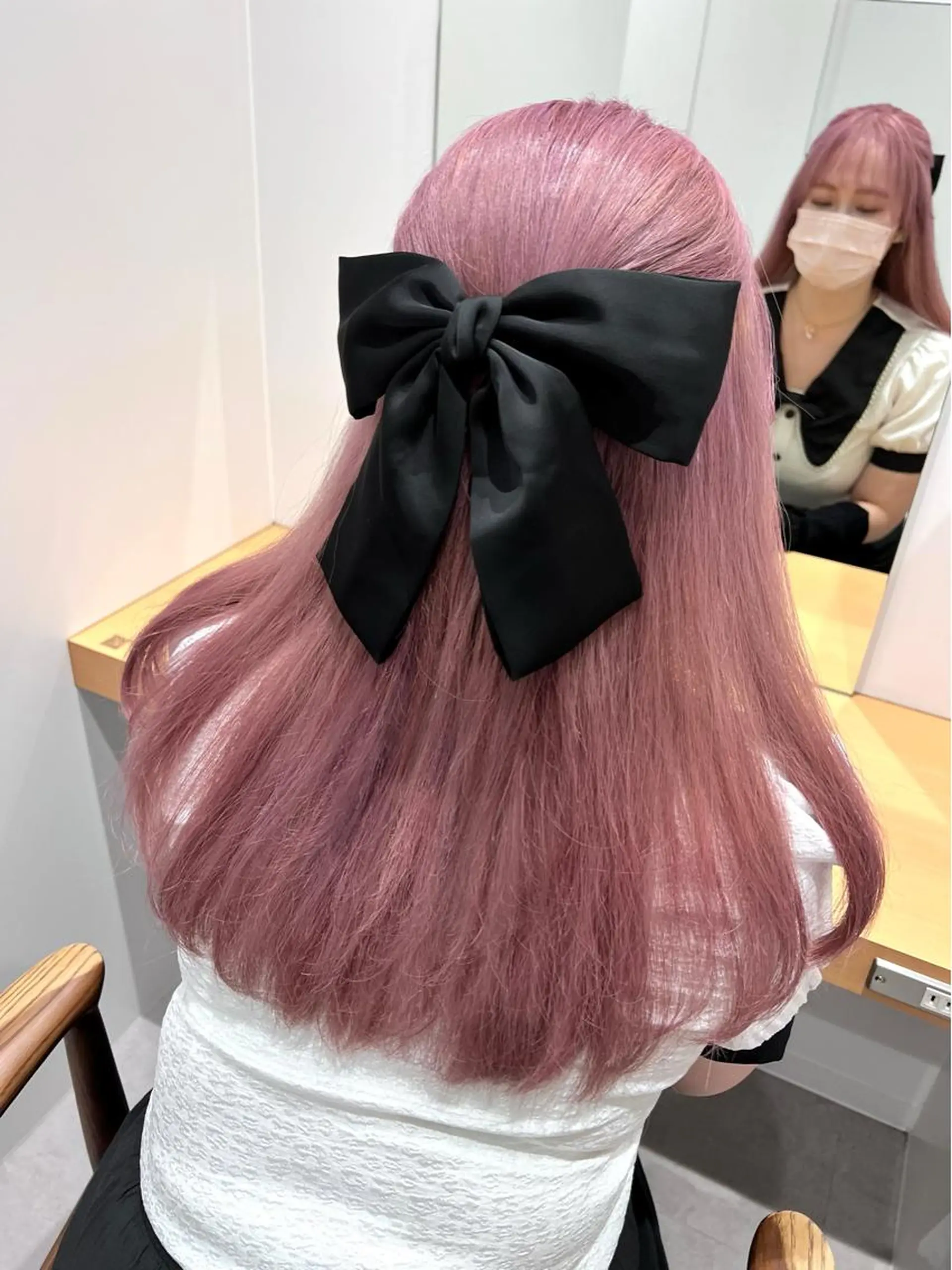 セミロング カラー カット ヘアカラー トリートメント ally hairsalon所属・Emi .のヘアスタイル