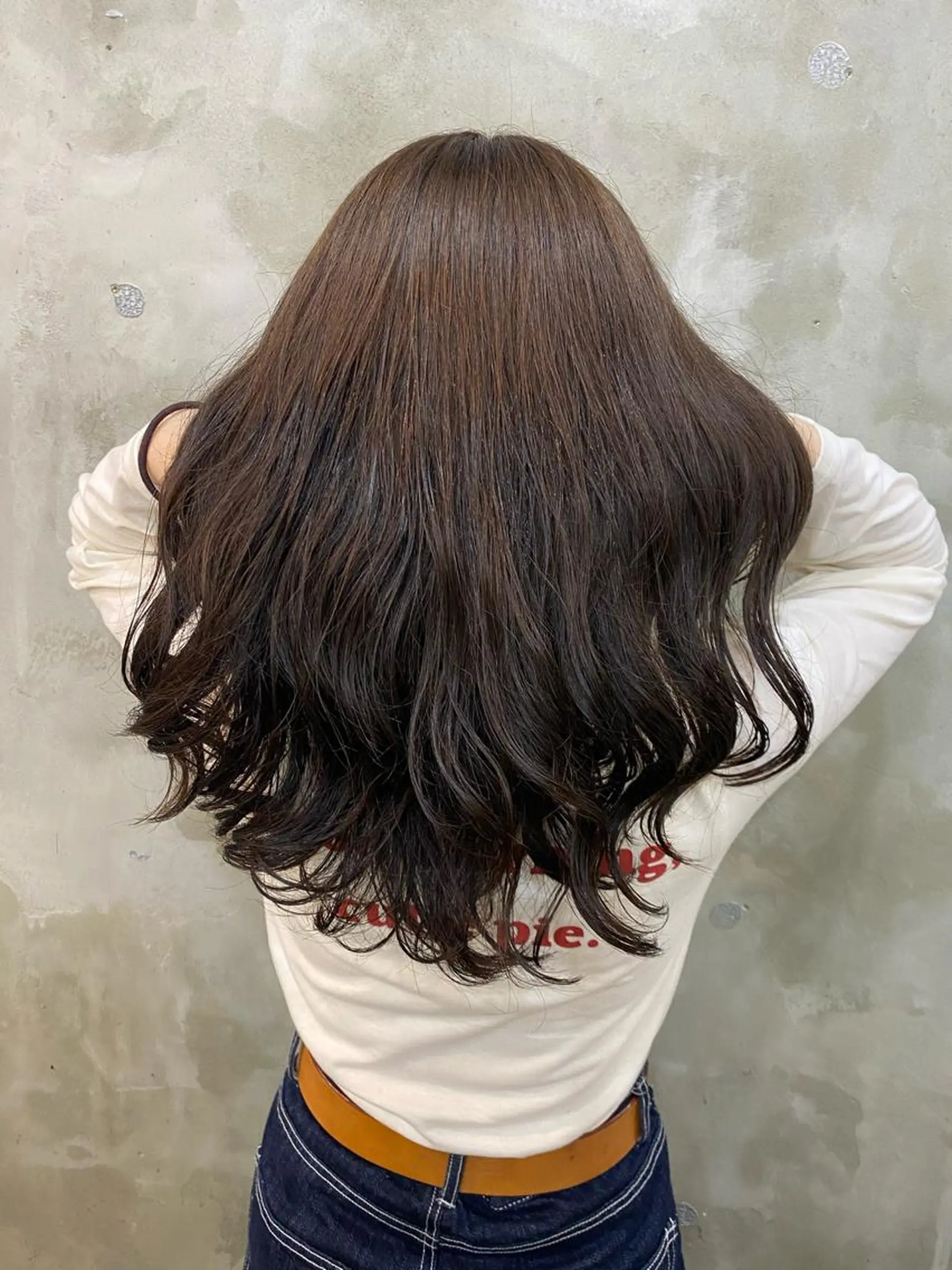 ロング カラー ヘアアレンジ アッシュ eTONe所属・志賀 あずみのヘアスタイル