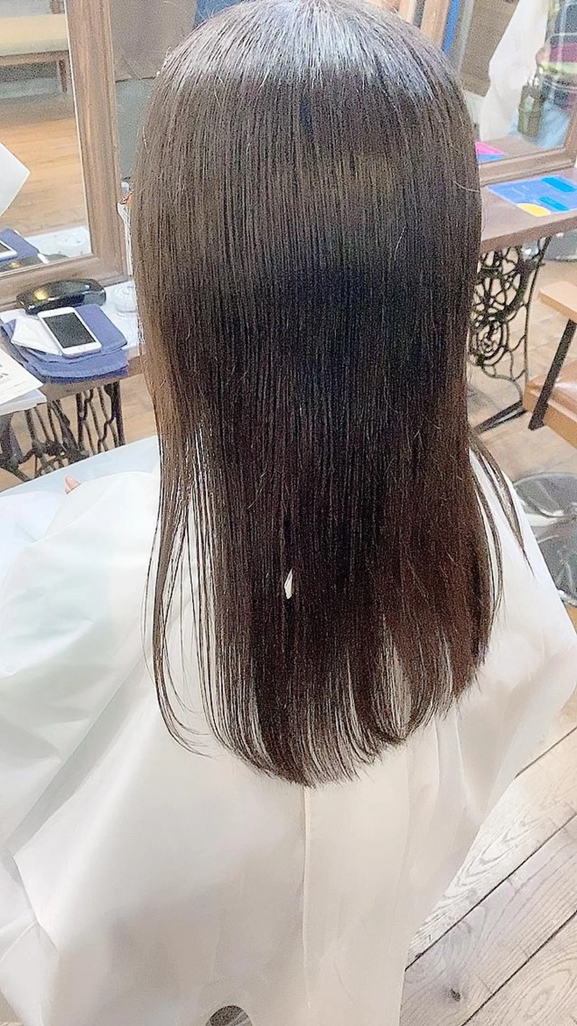 セミロング 縮毛矯正 國分 伸也のヘアスタイル