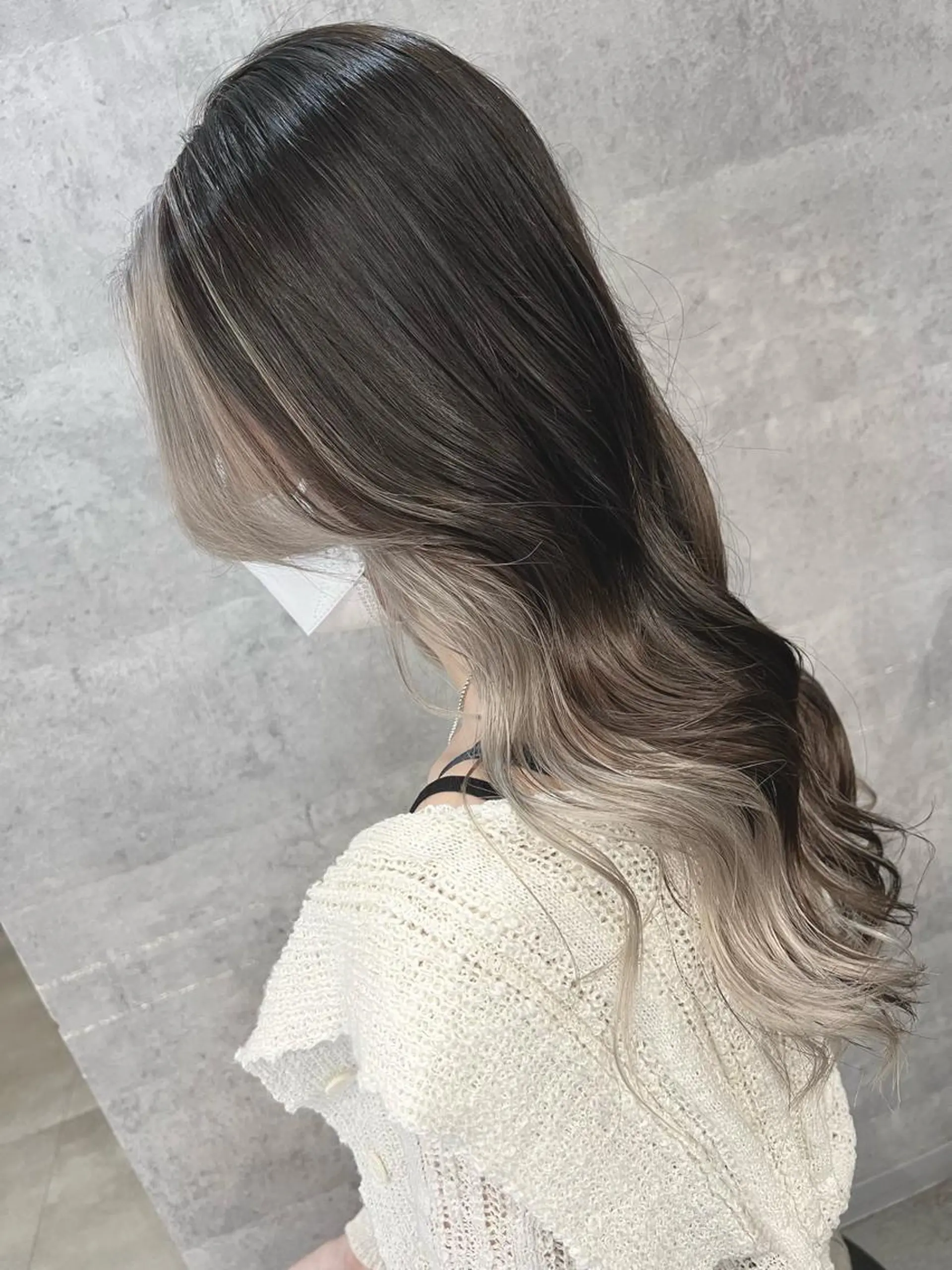 ロング カラー カット ヘアカラー トリートメント M IIのヘアスタイル