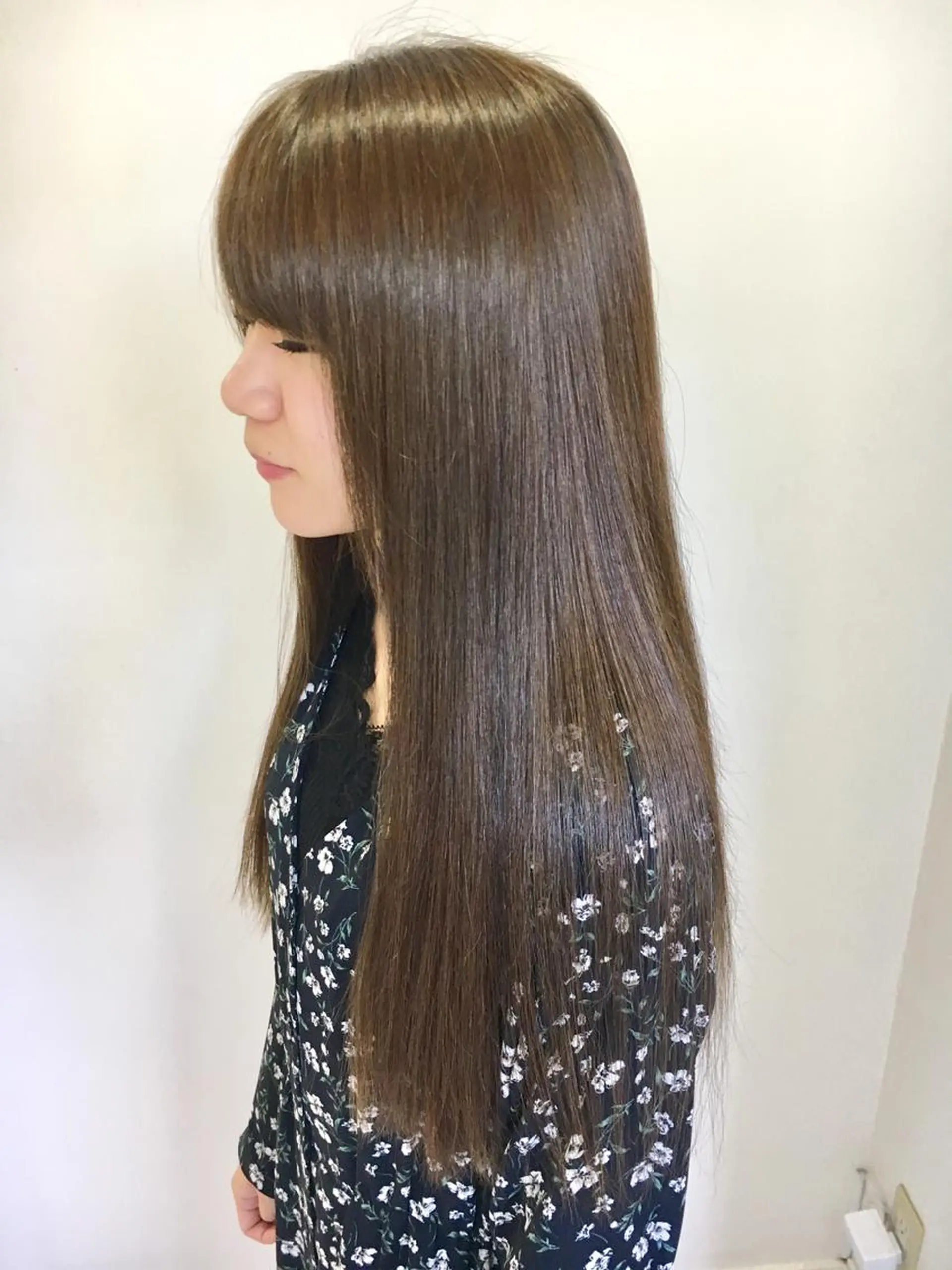 ロング カラー カット 縮毛矯正 永井 大希のヘアスタイル
