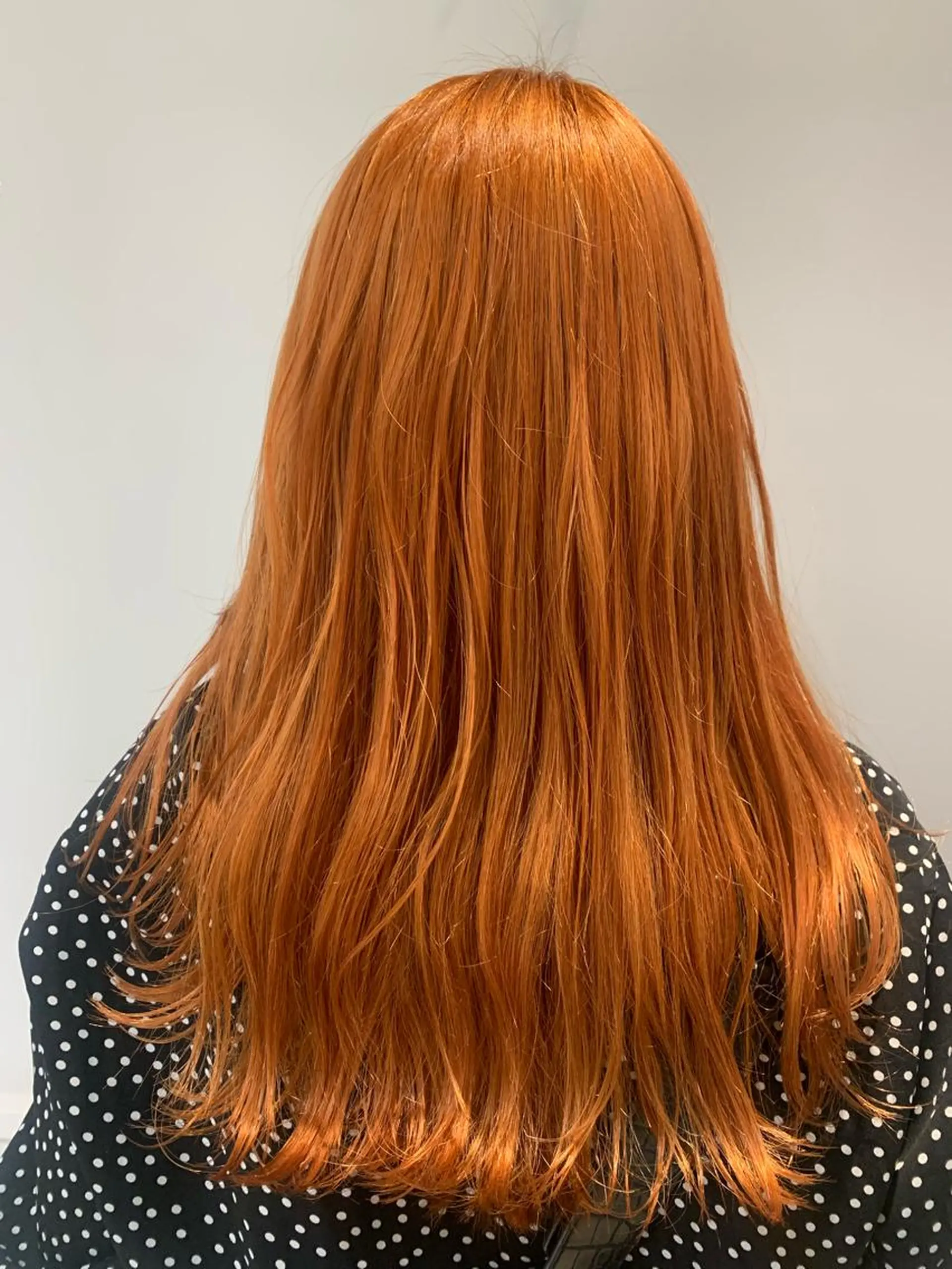 ロング カラー ブリーチ オレンジ 高橋友里亜 /フリーランスのヘアスタイル