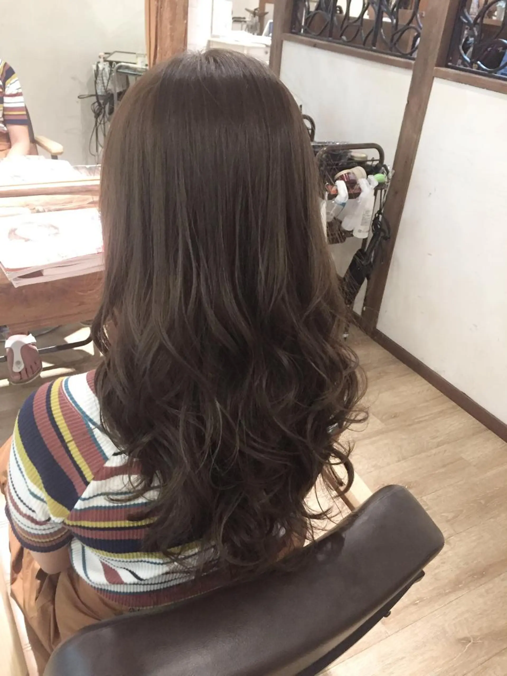 ミディアム カラー アッシュ 透明感カラー カット ヘアカラー トリートメント SALOWIN(サロウィン)広島並木通り所属・田村和範/似合わせ カラー/縮毛矯正のヘアスタイル