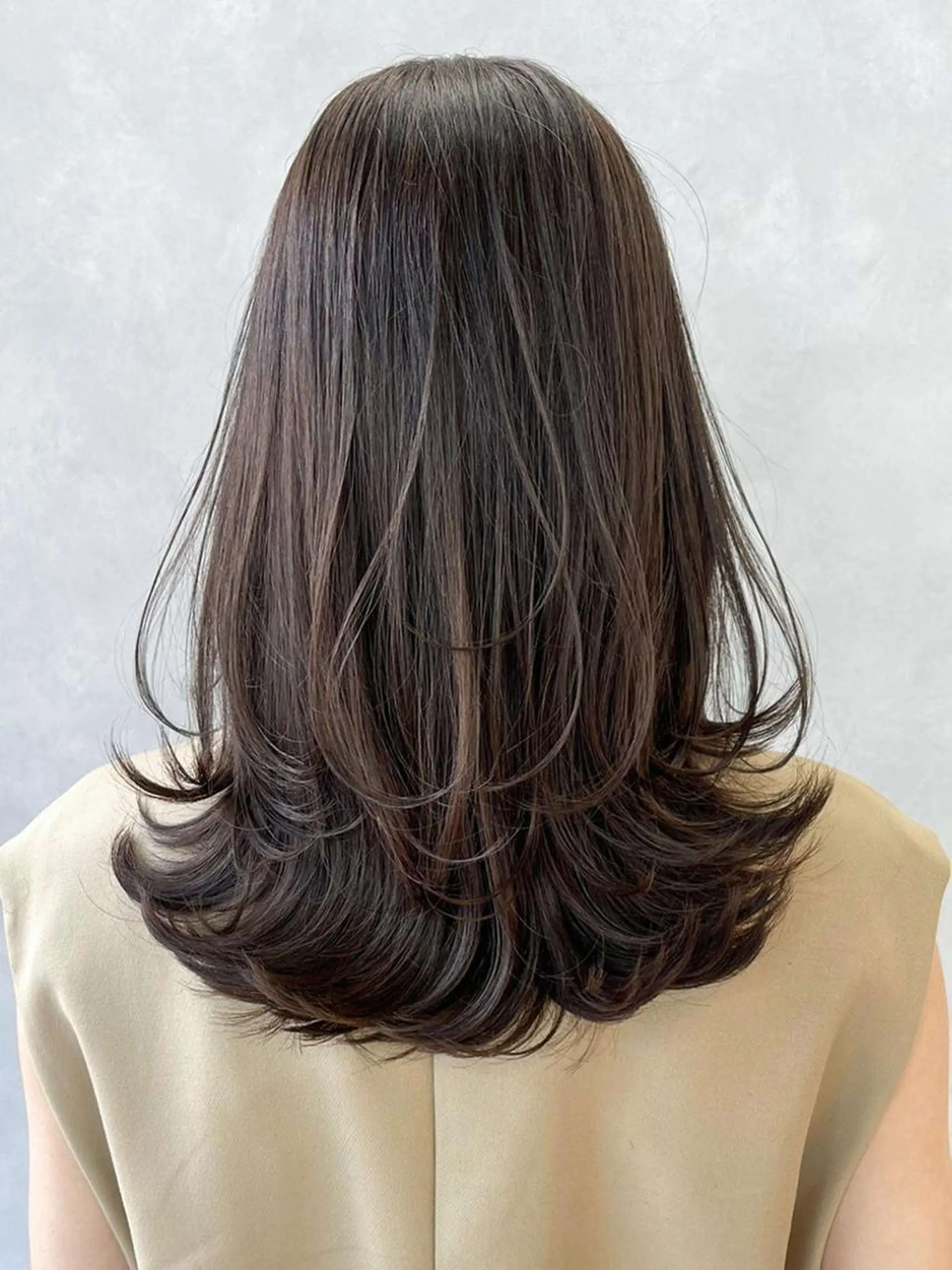 カラー ロング レイヤーカット カット ヘアカラー トリートメント ITbyALBUM 中野店のヘアスタイル