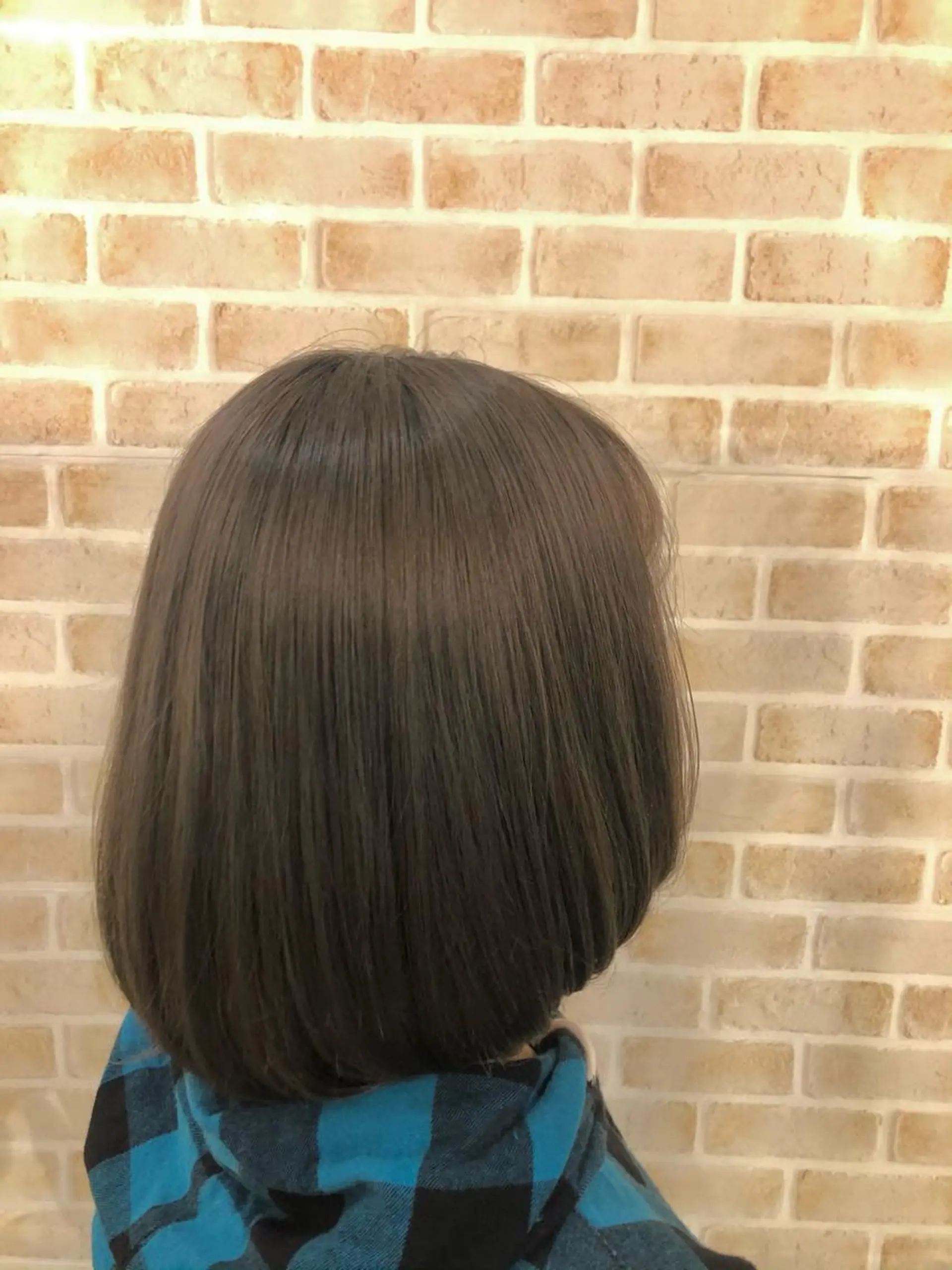 ミディアム カラー ブリーチ グレージュ ブリーチなしカラー 🟦西荻窪ハイトーン 艶髪Yu-Ji🟦のヘアスタイル