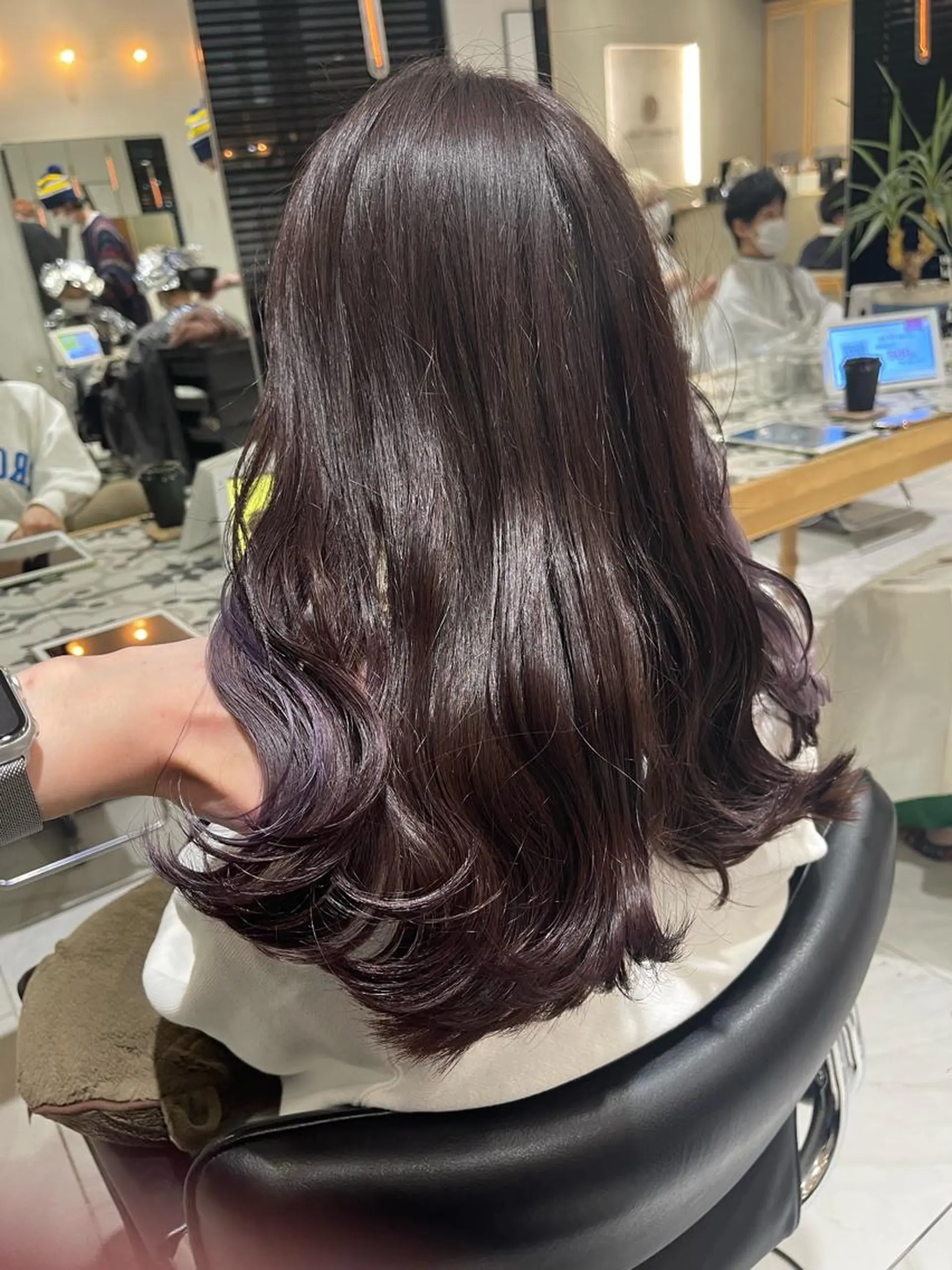 セミロング カラー ラベンダーカラー ラベンダーグレー パープルカラー ヘアカラー トリートメント ヘッドスパ ラベンダー/レイヤー カット🤎mamiのヘアスタイル