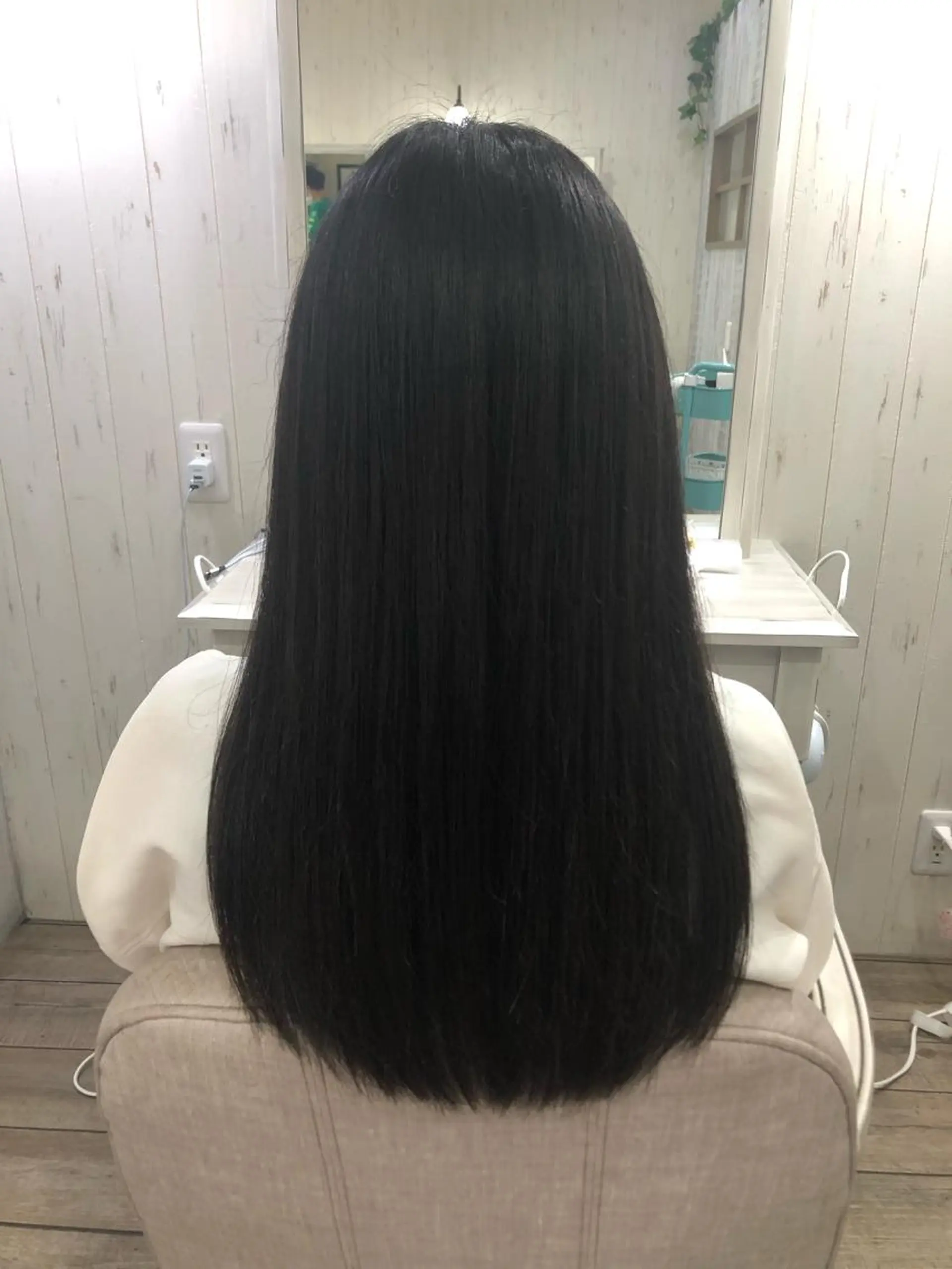 セミロング イシジマ タカナリのヘアスタイル