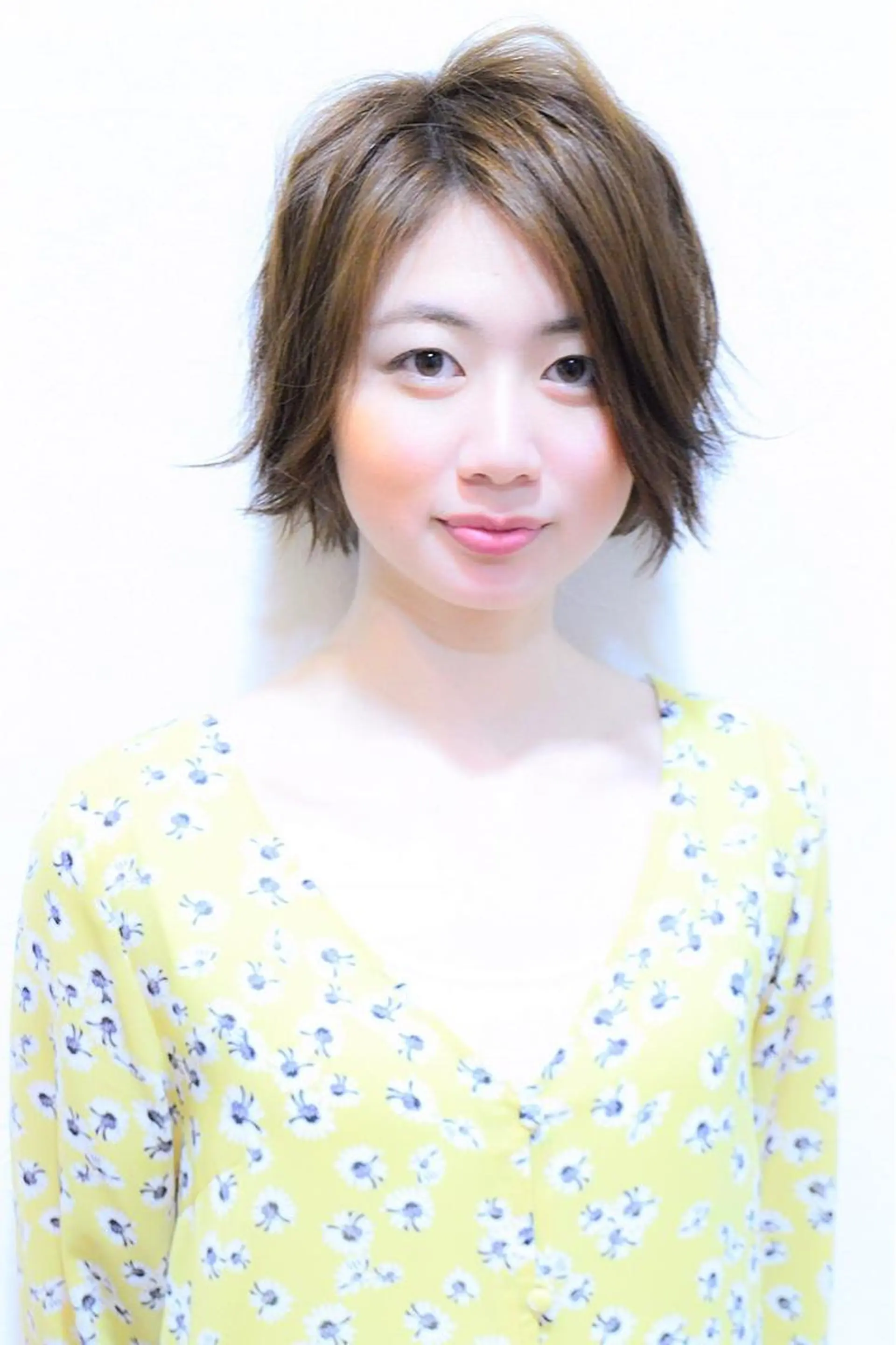 ショート ショートボブ ボブ ショートヘア 外ハネヘア Latot (ラトット)所属・白石 真宏のヘアスタイル