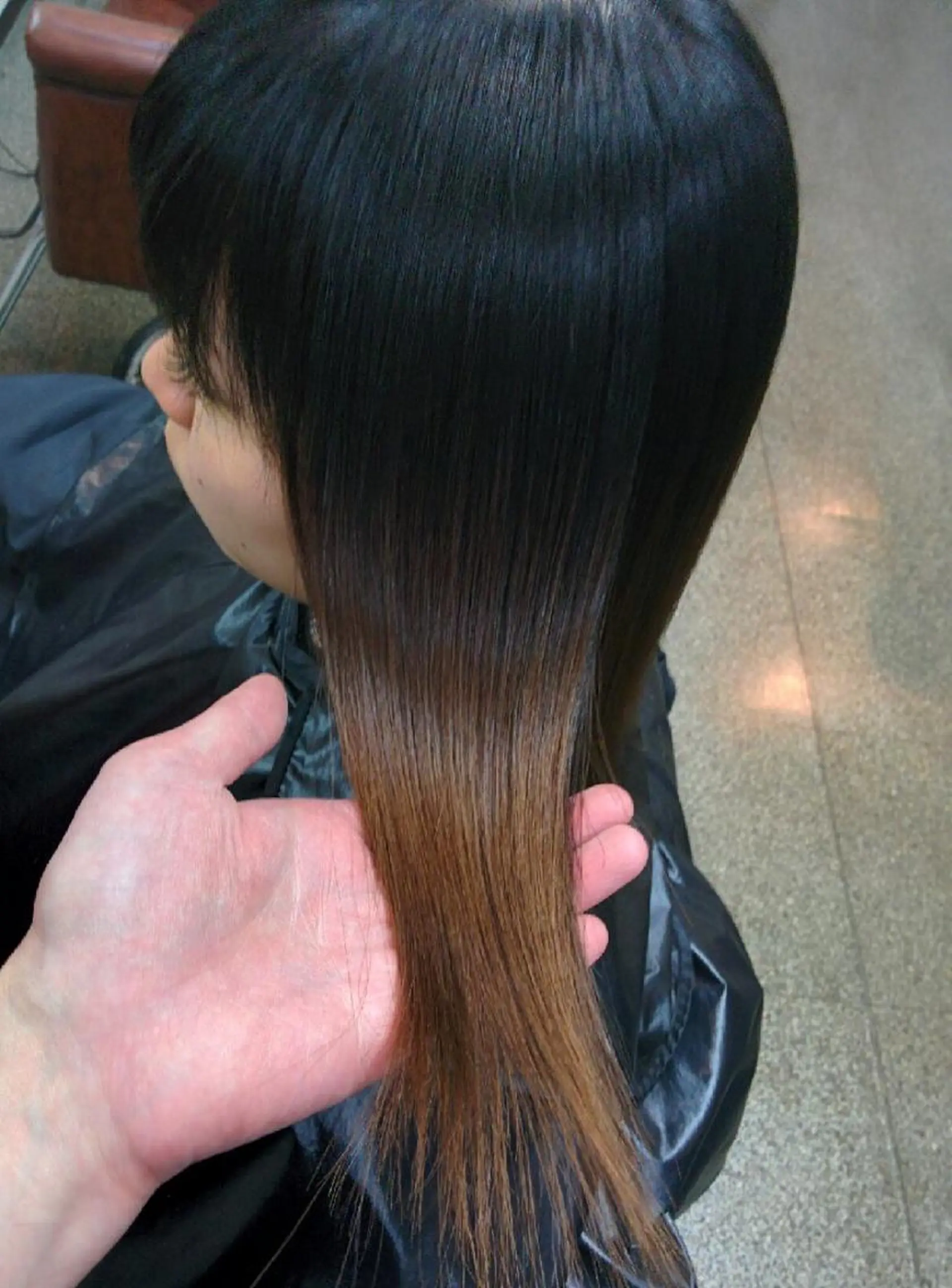 セミロング ビューティーサロン　ＥＮＰＡ　艶派所属・平山 和志のヘアスタイル
