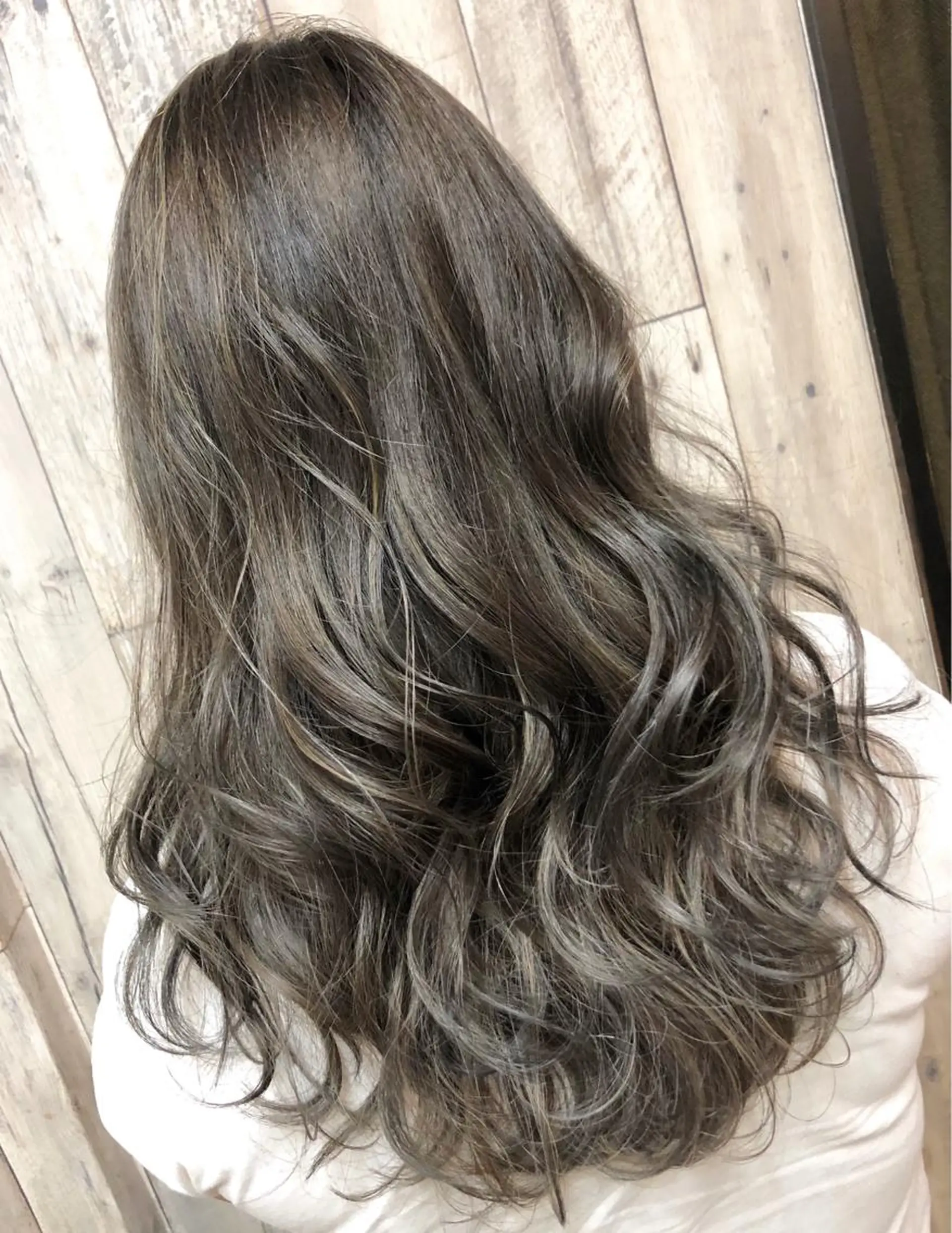 ロング 泉 大基のヘアスタイル