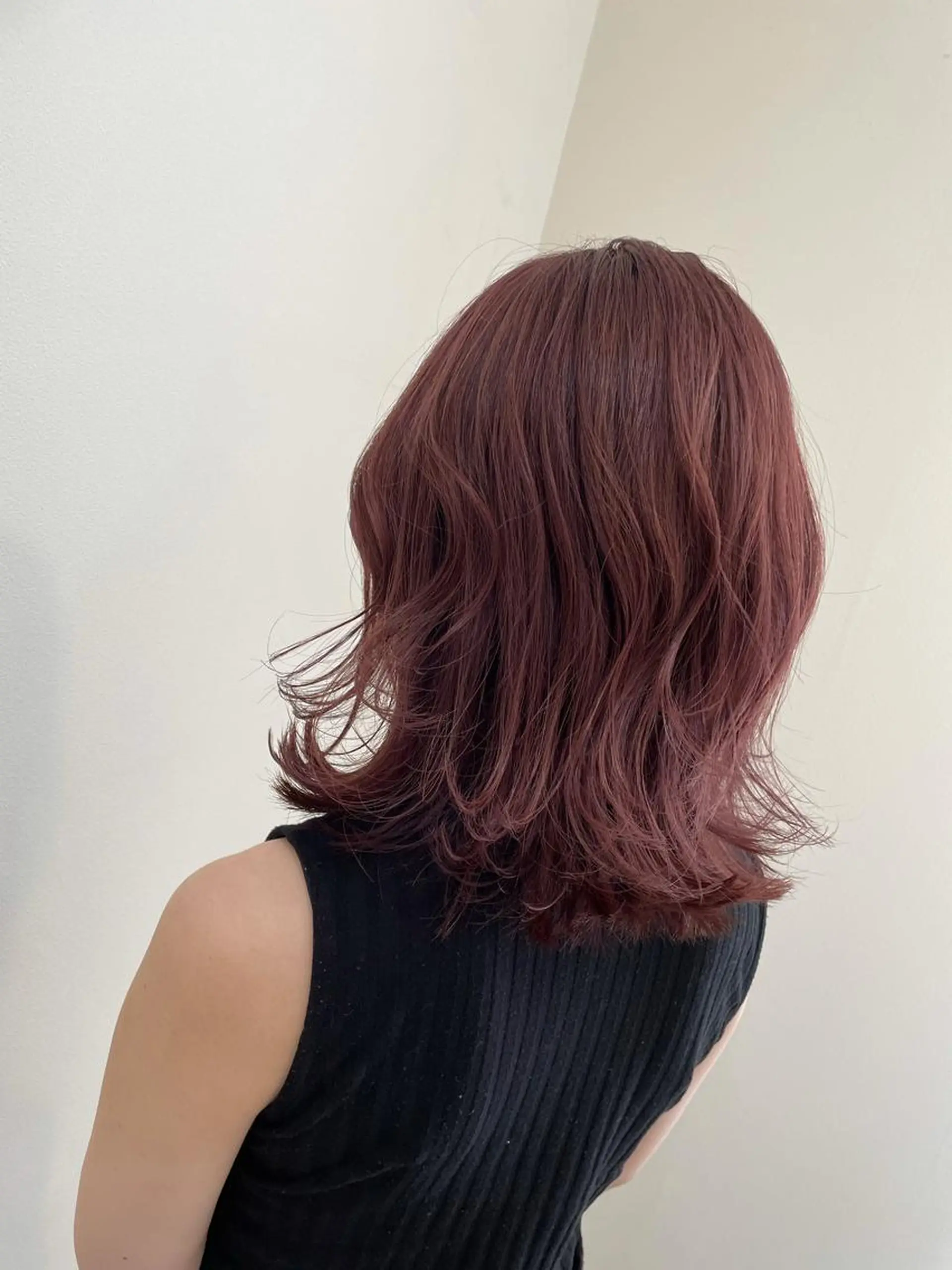 セミロング カラー 縮毛矯正×韓国ヘア 🇰🇷小笠原のヘアスタイル