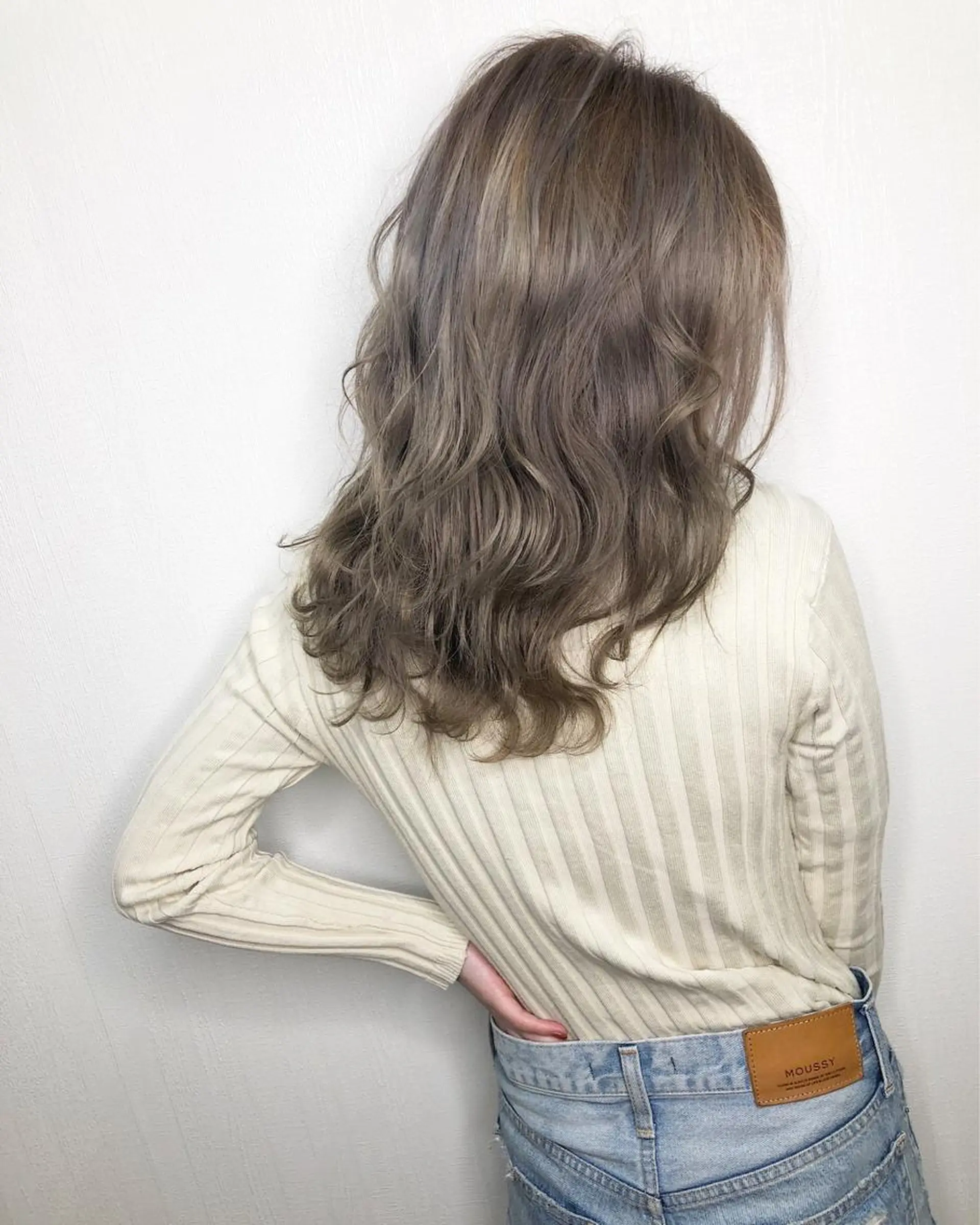 ミディアム カラー RoL by apollo所属・横浜ブリーチムラ直し 特化美容師/海崎剛史のヘアスタイル