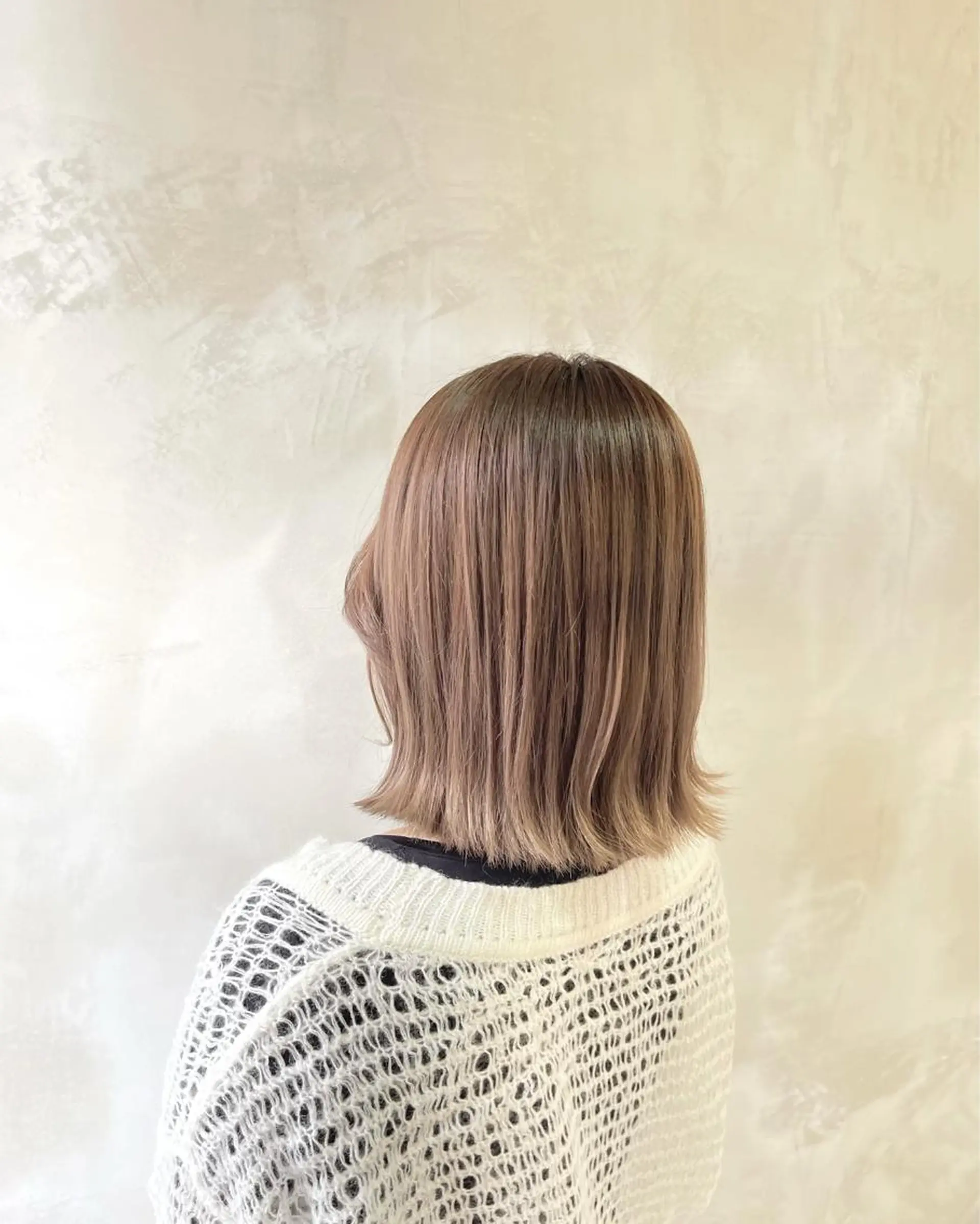 ミディアム カラー 佐々木  まゆかのヘアスタイル
