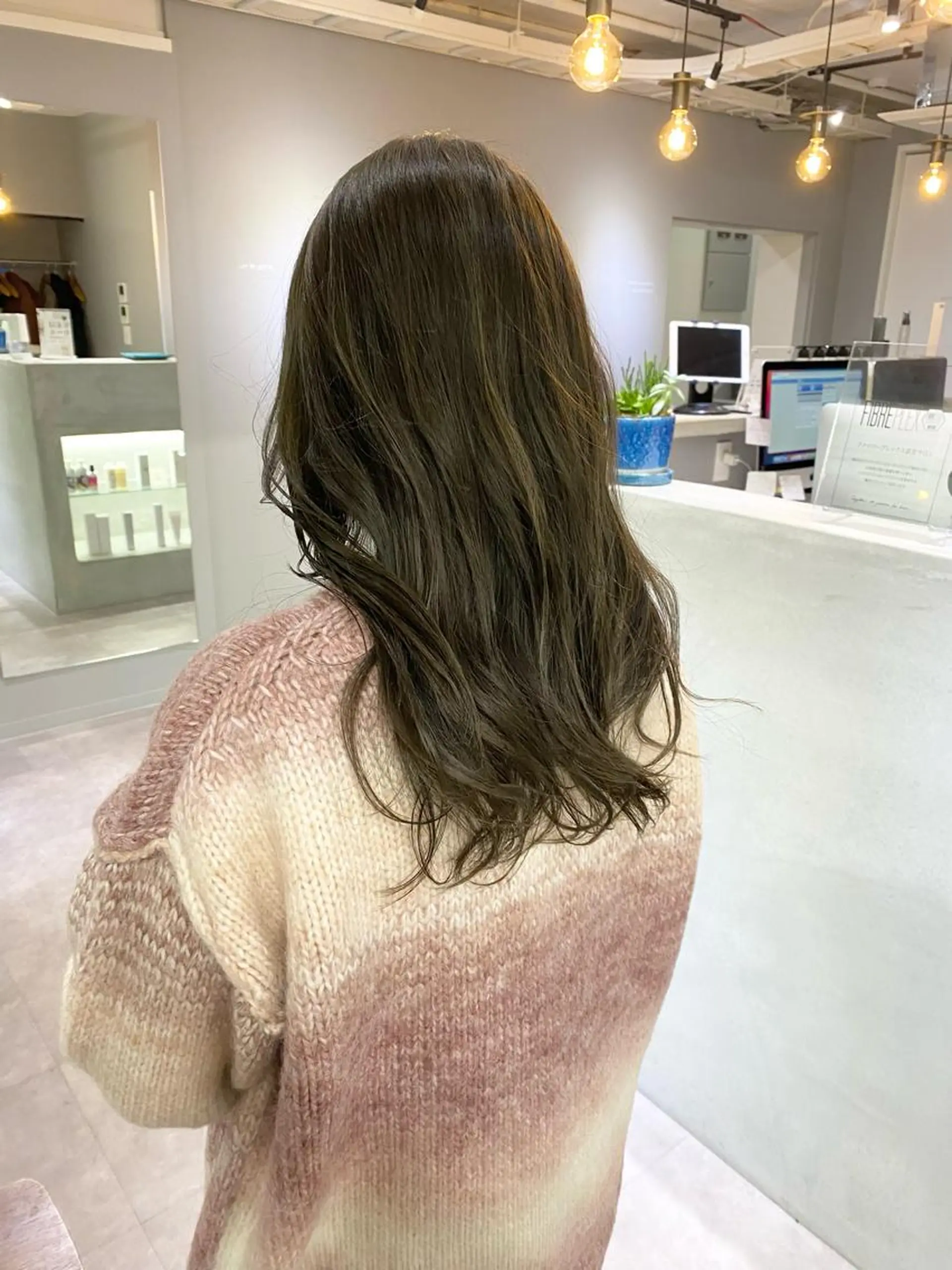 ロング ヘアカラー トリートメント きよはらちさき🍑 柔らかカラー🌱🫧のヘアスタイル