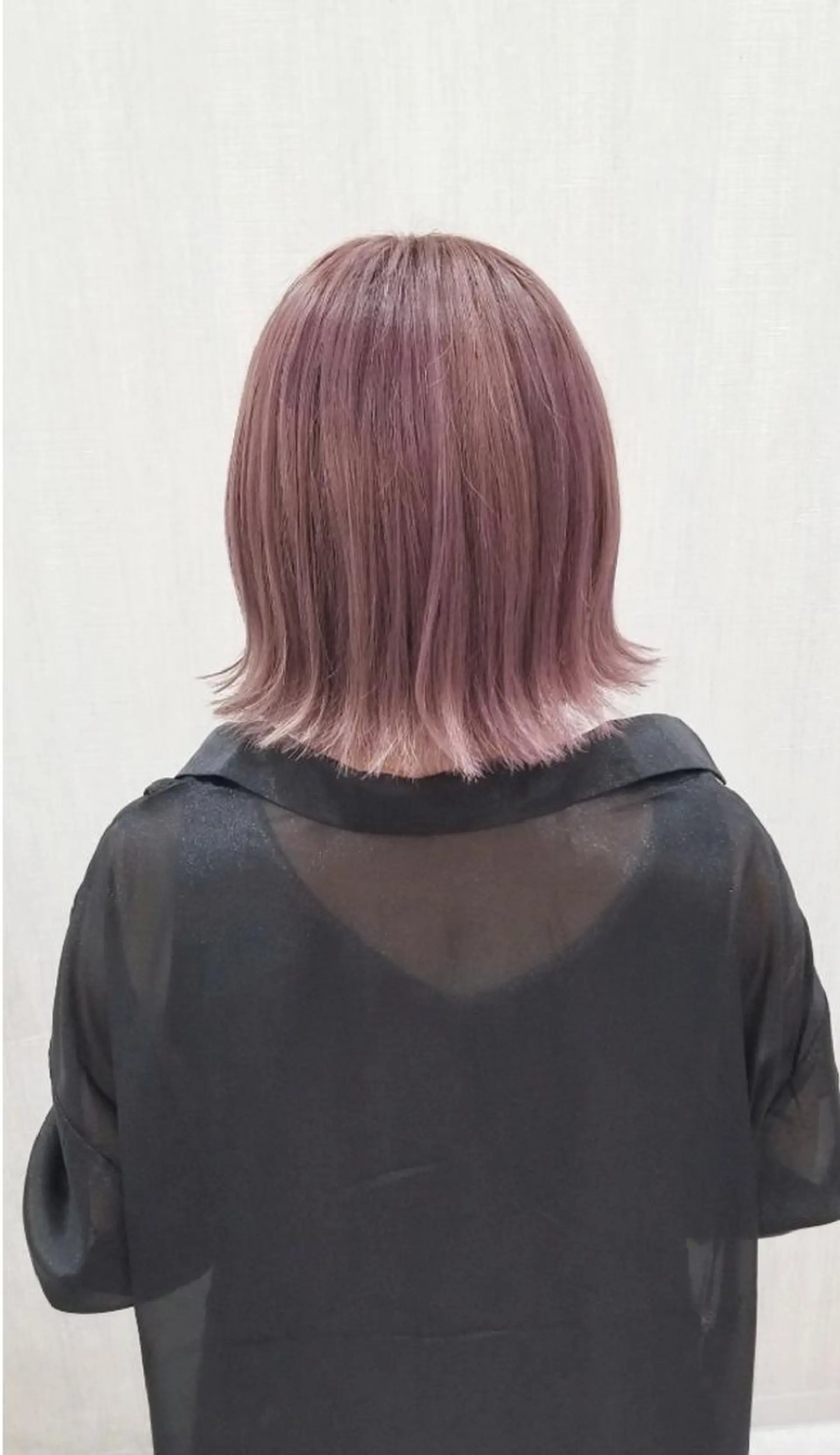ミディアム カラー 切りっぱなしボブ ピンクカラー ピンクパープル パープルカラー ボブ カット ヘアカラー ✂韓国ヘア髪質改善 レイヤー代表西村功平のヘアスタイル