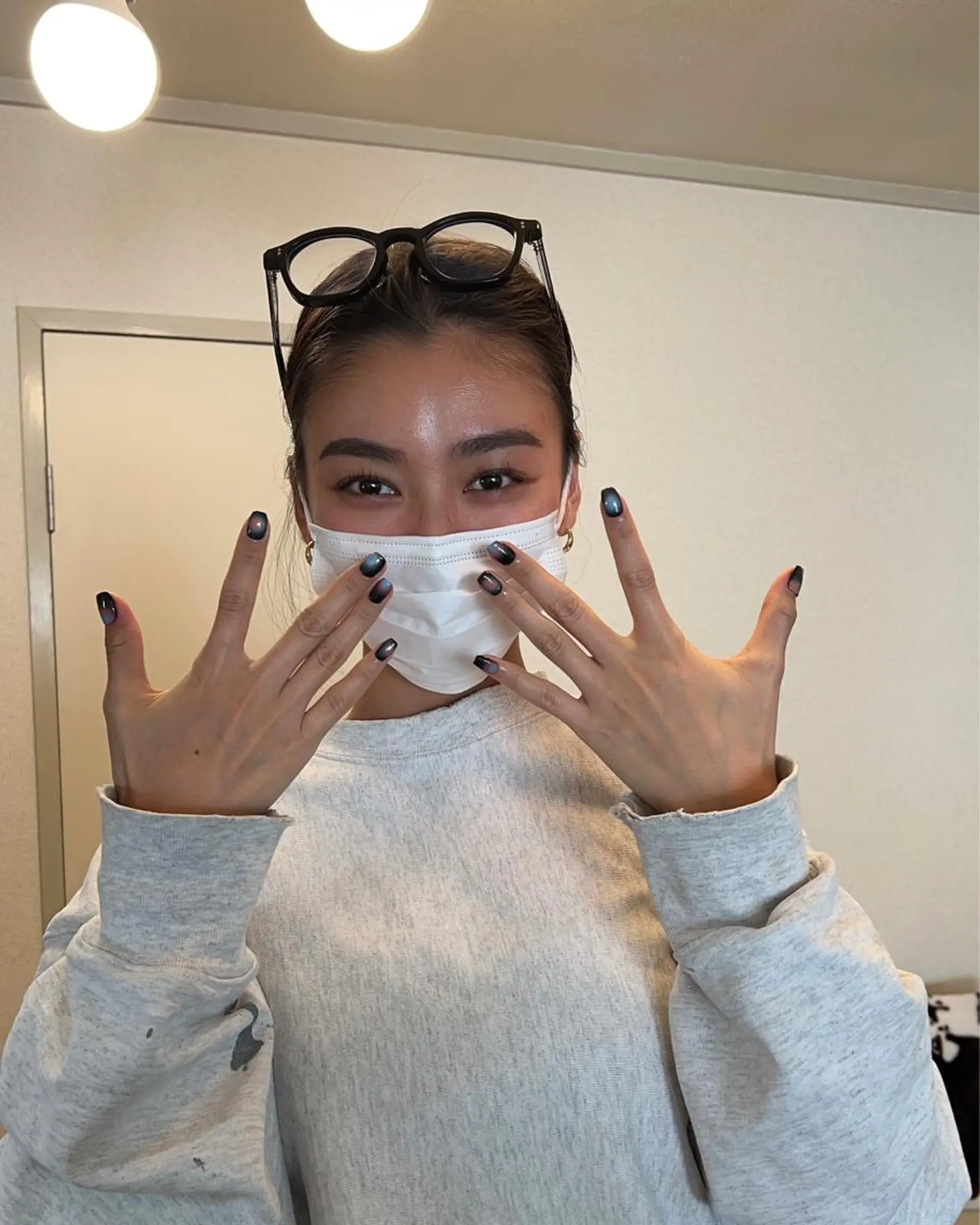 ネイル ハンドネイル フットネイル ハンドケア Nes.Nail所属・Miyagi Asamiのネイルデザイン