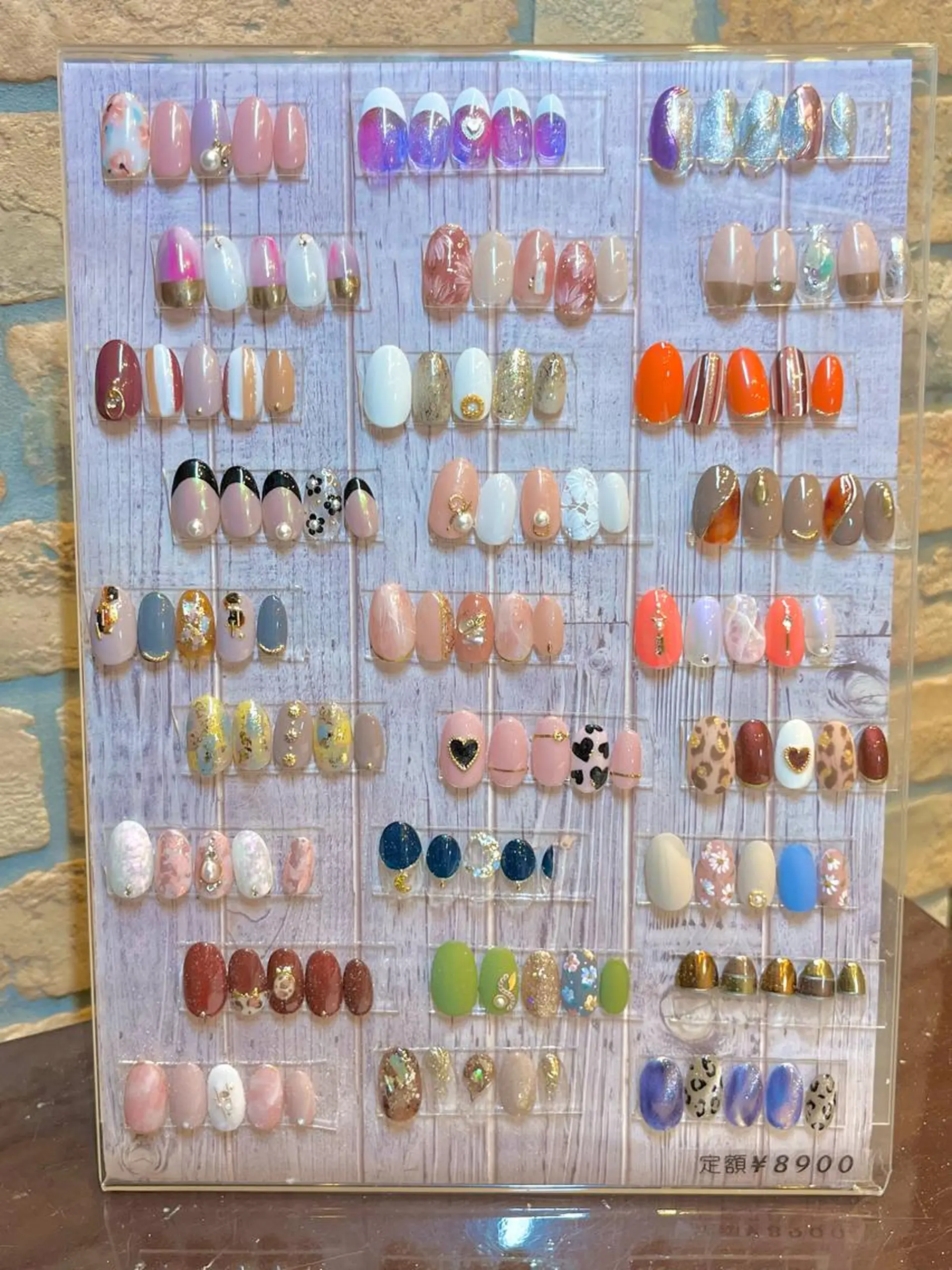 ショート カラー ネイル アートネイル オフィスネイル ワンカラーネイル ショートネイル ネイルサロン リリーブランシュ所属・森 瑞紀のネイルデザイン