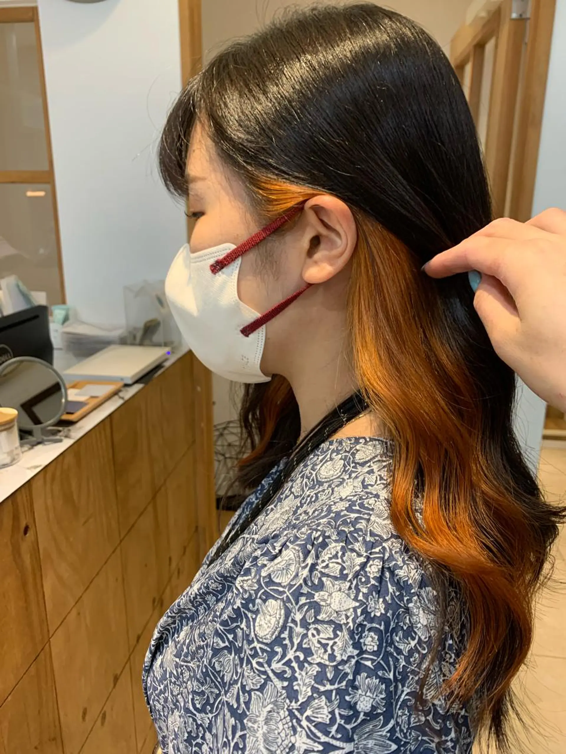 ロング ヘアカラー 庄司 沙羅のヘアスタイル