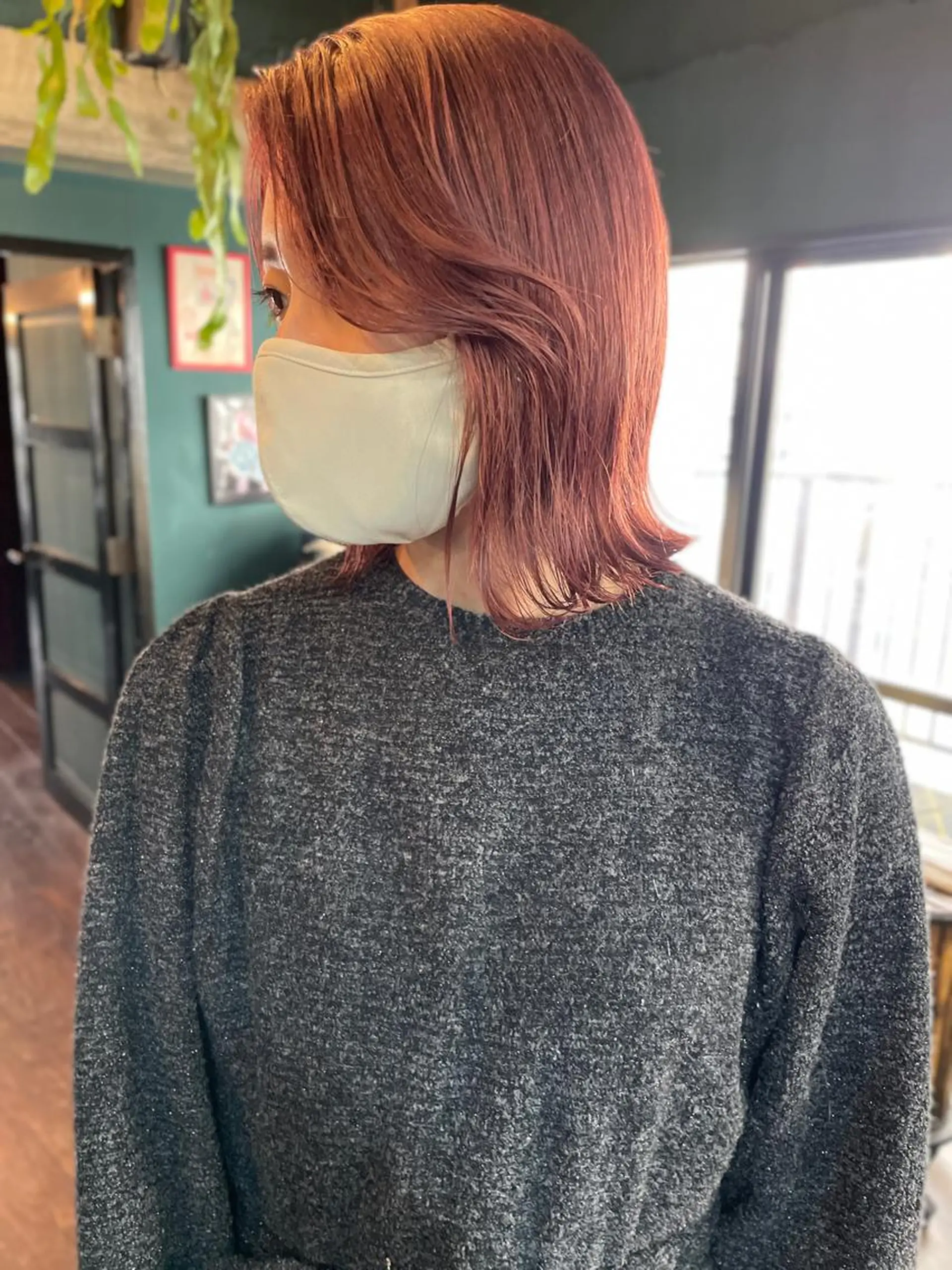 ミディアム ピンクブラウン カット ヘアカラー トリートメント vivre libre所属・vivre libreのヘアスタイル