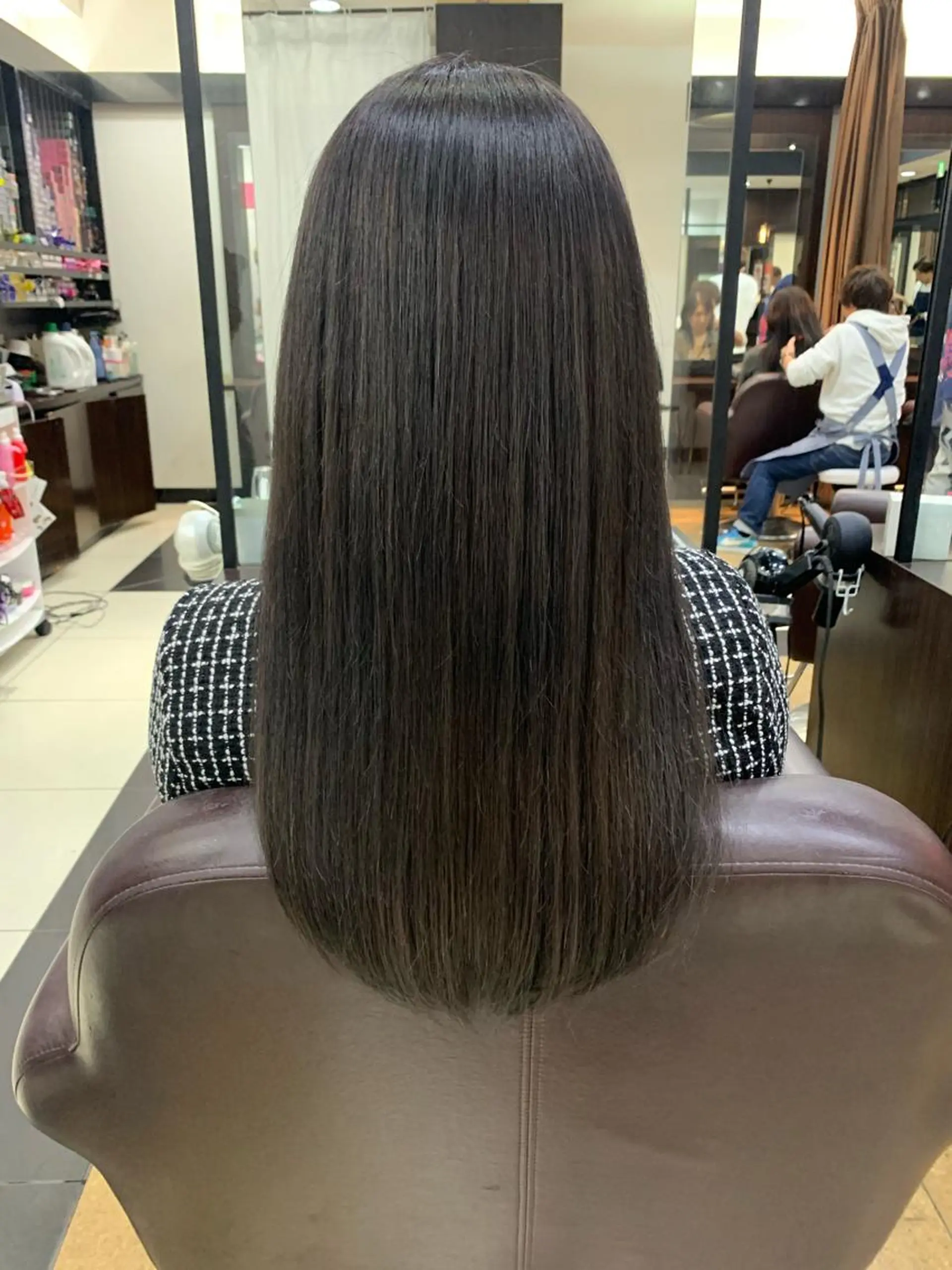 ロング カラー ヘアカラー トリートメント AMI ウルフパーマ/メンズのヘアスタイル