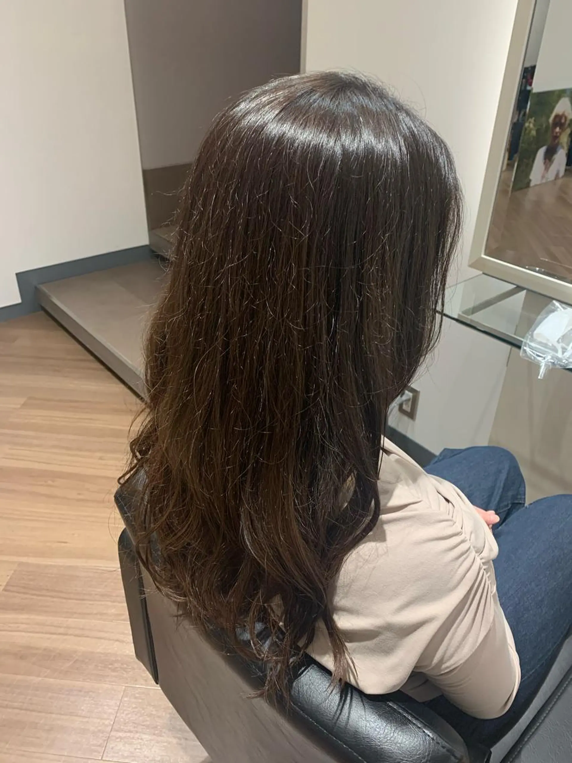 ロング カラー アッシュ ベージュカラー ごとう さなのヘアスタイル