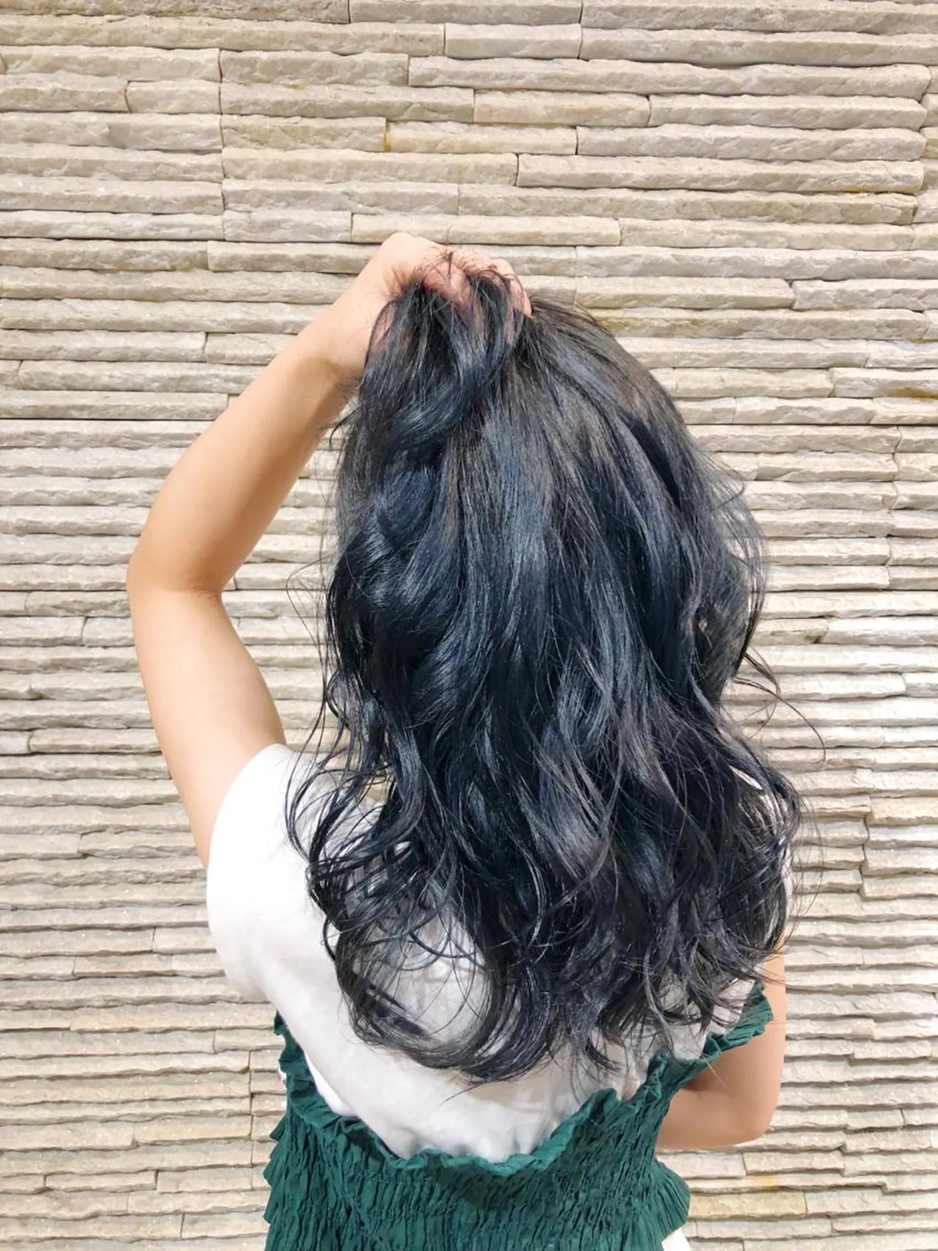 ロング カラー ヘアアレンジ 嶋田 ゆきのヘアスタイル