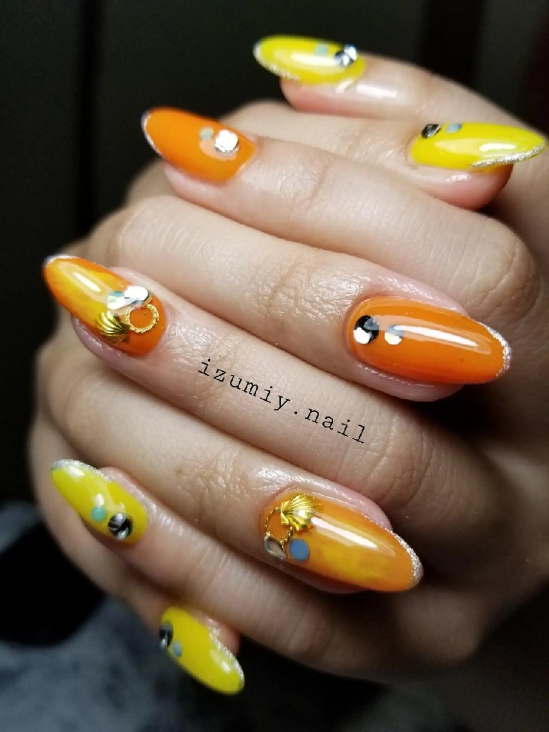 ネイル izumiynail いずみのネイルデザイン