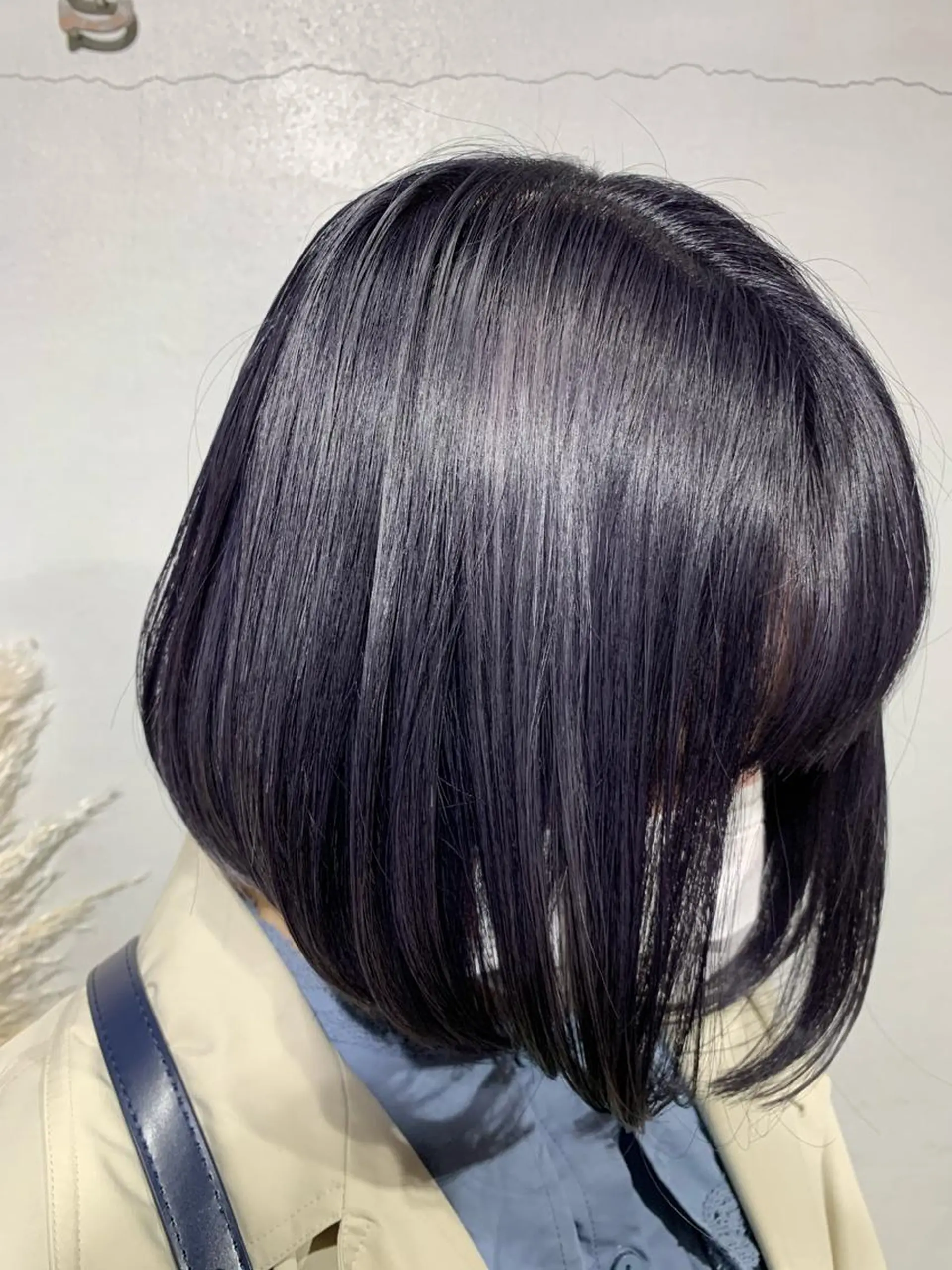 ショート カラー ブリーチ ディープパープル パープルカラー rias hair design所属・堀 直人のヘアスタイル