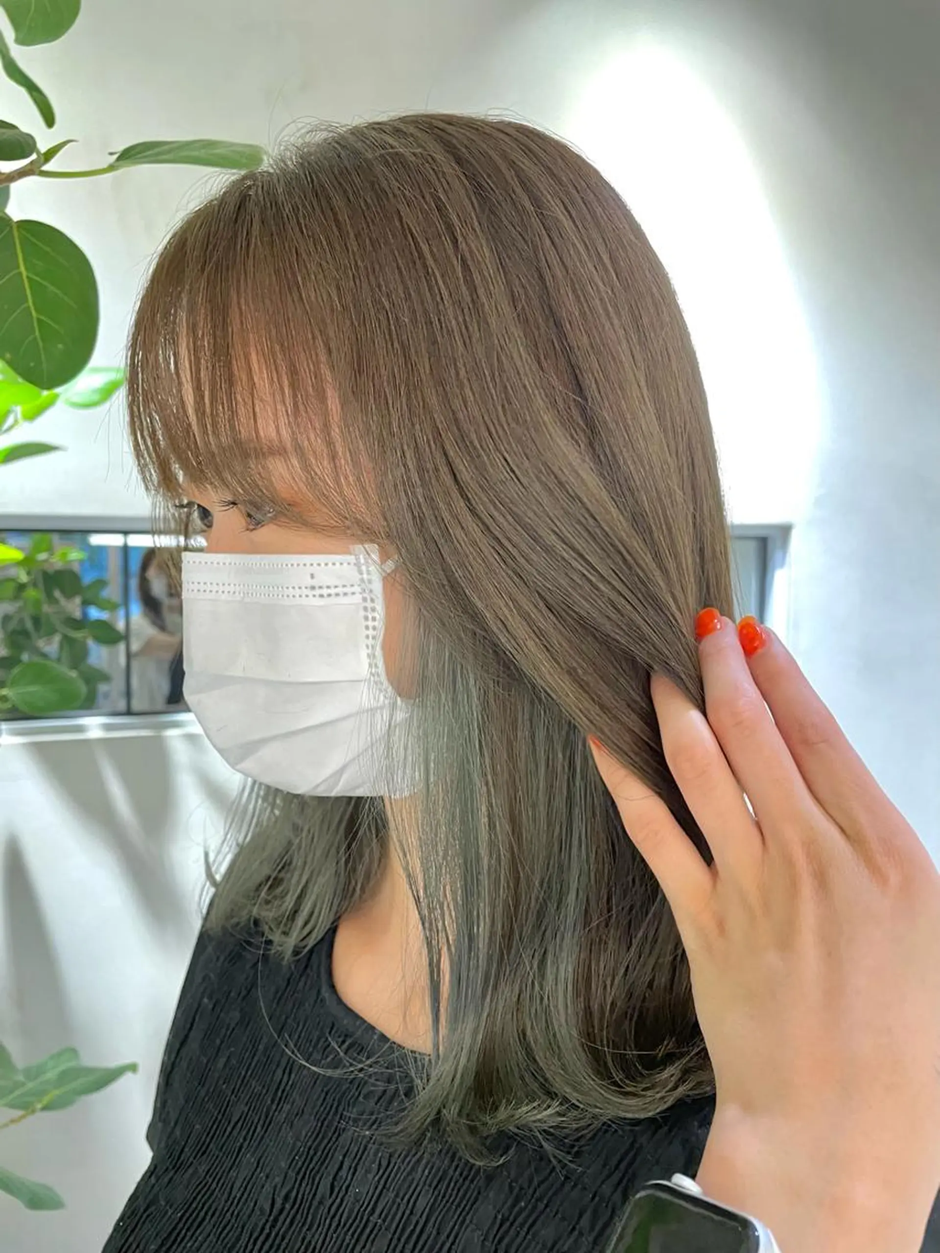 セミロング 鈴木 つかさのヘアスタイル