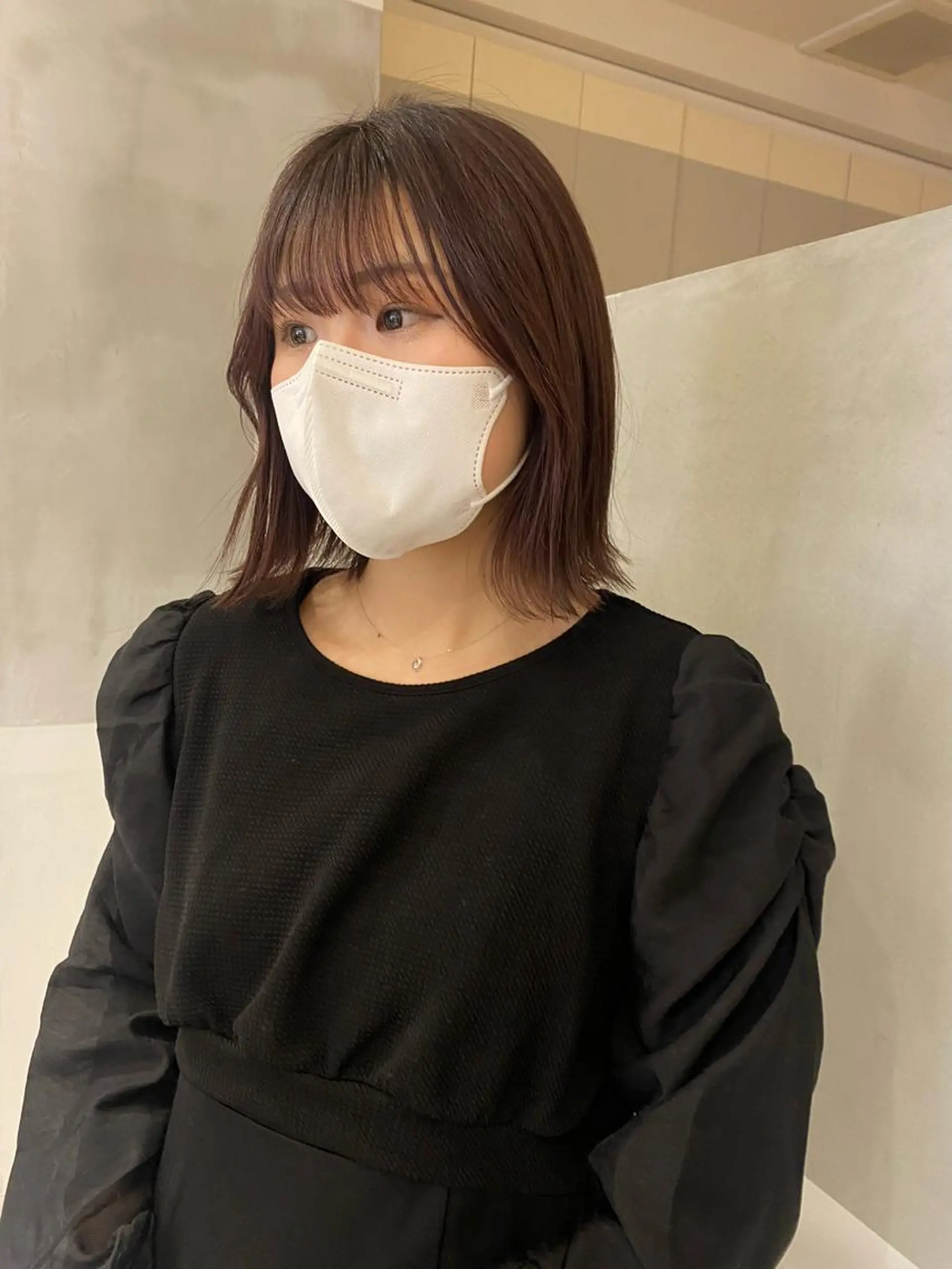 ミディアム カット ヘアカラー トリートメント ヘアセット 韓国レイヤーカット 🇰🇷mireiのヘアスタイル