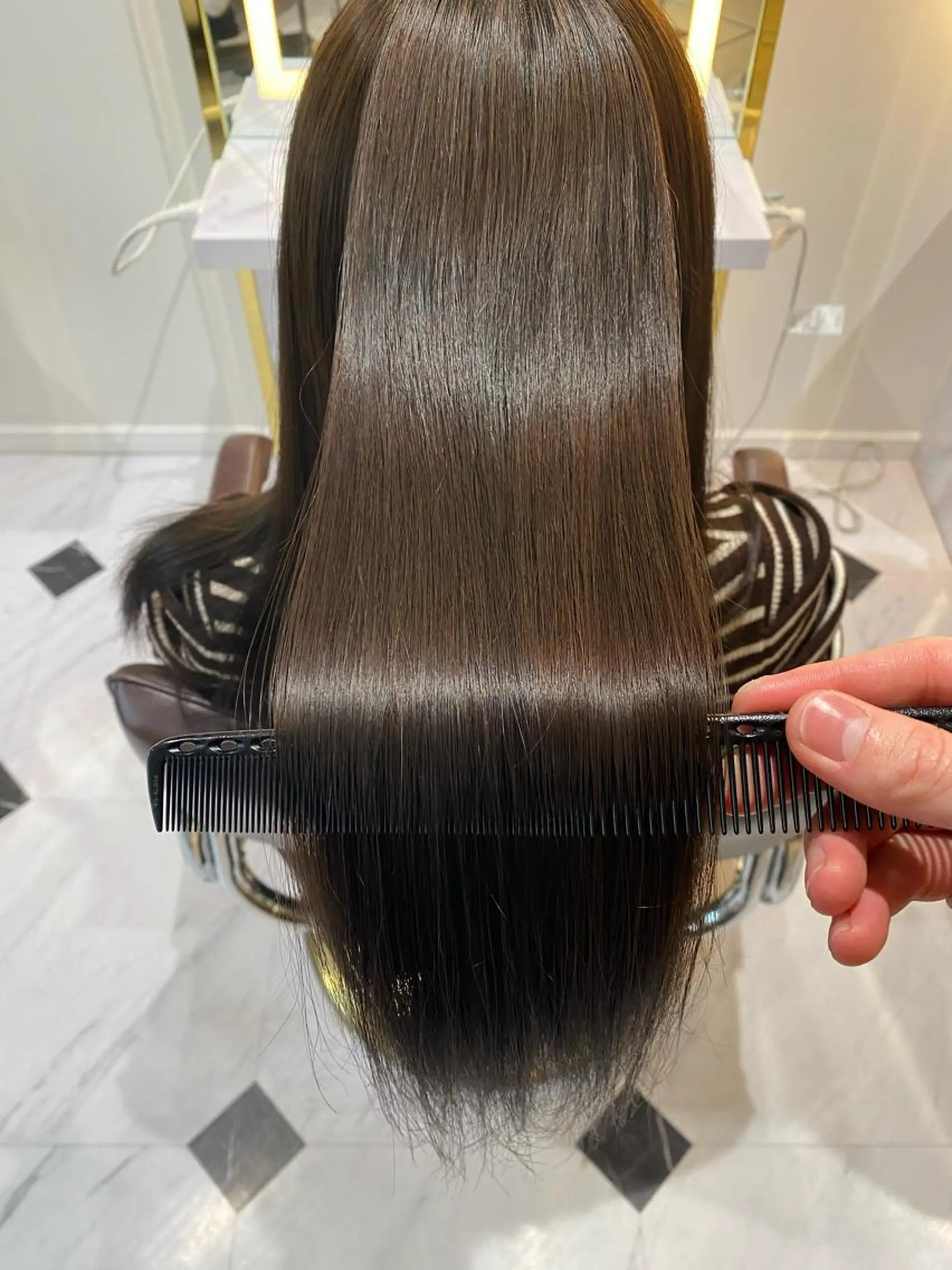 セミロング カラー 髪質改善 ヘアカラー トリートメント ekolu北梅田店所属・梅田中崎町髪質改善 /オキヒロト/エコルのヘアスタイル