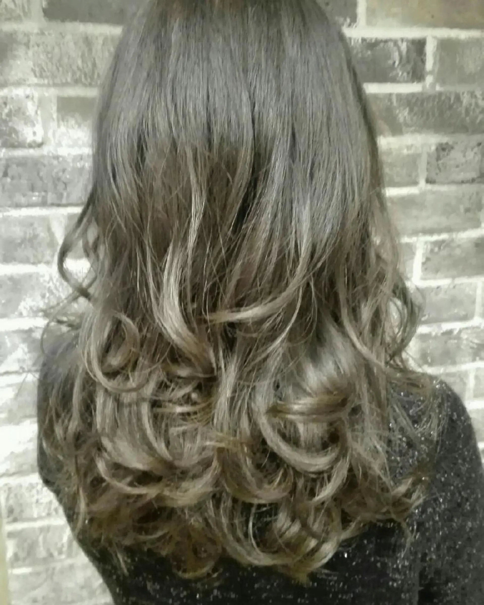 ロング カラー パーマ ヘアアレンジ メンズ キッズ ネイル マツエク・マツパ メンズブリーチ メンズハイライト メンズインナーカラー アディクシーカラー アッシュ カット ヘアカラー トリートメント Beauty&Relaxation MEGUMI所属・MEGUMI megumiのヘアスタイル