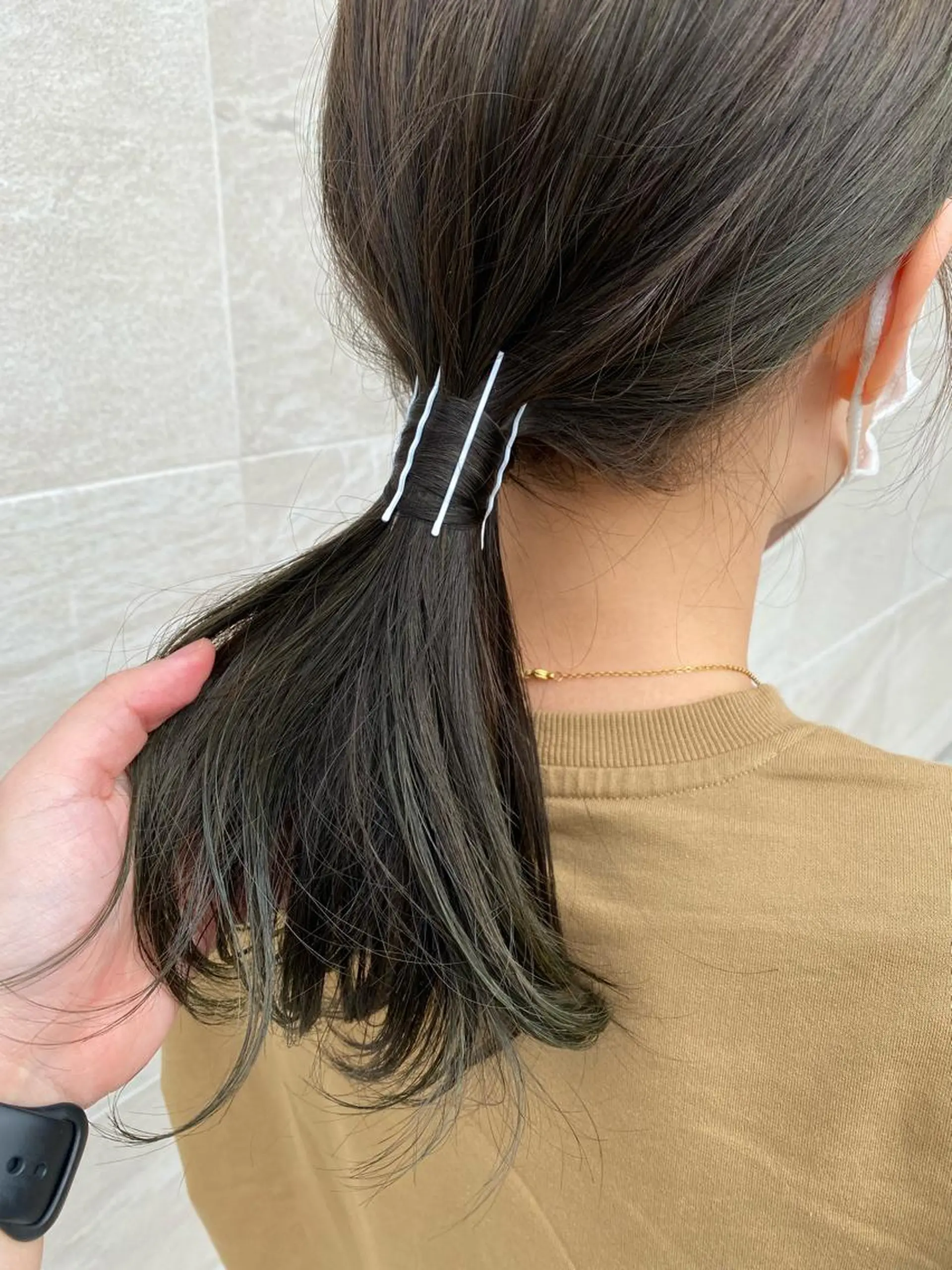 ミディアム カラー 中川 茜里のヘアスタイル