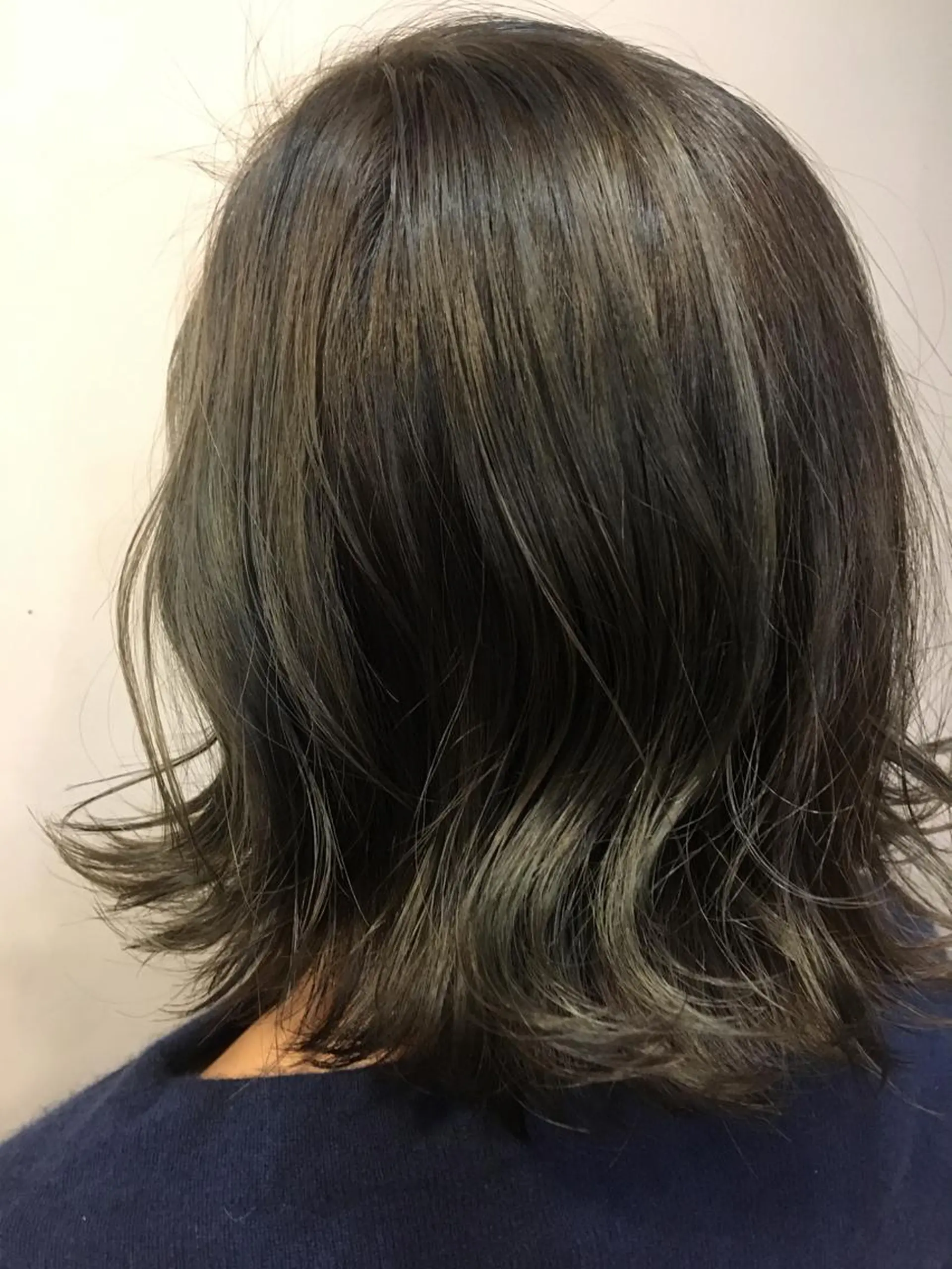 ショート カラー 襟足特化型美容師 🌈ATSUSHIのヘアスタイル