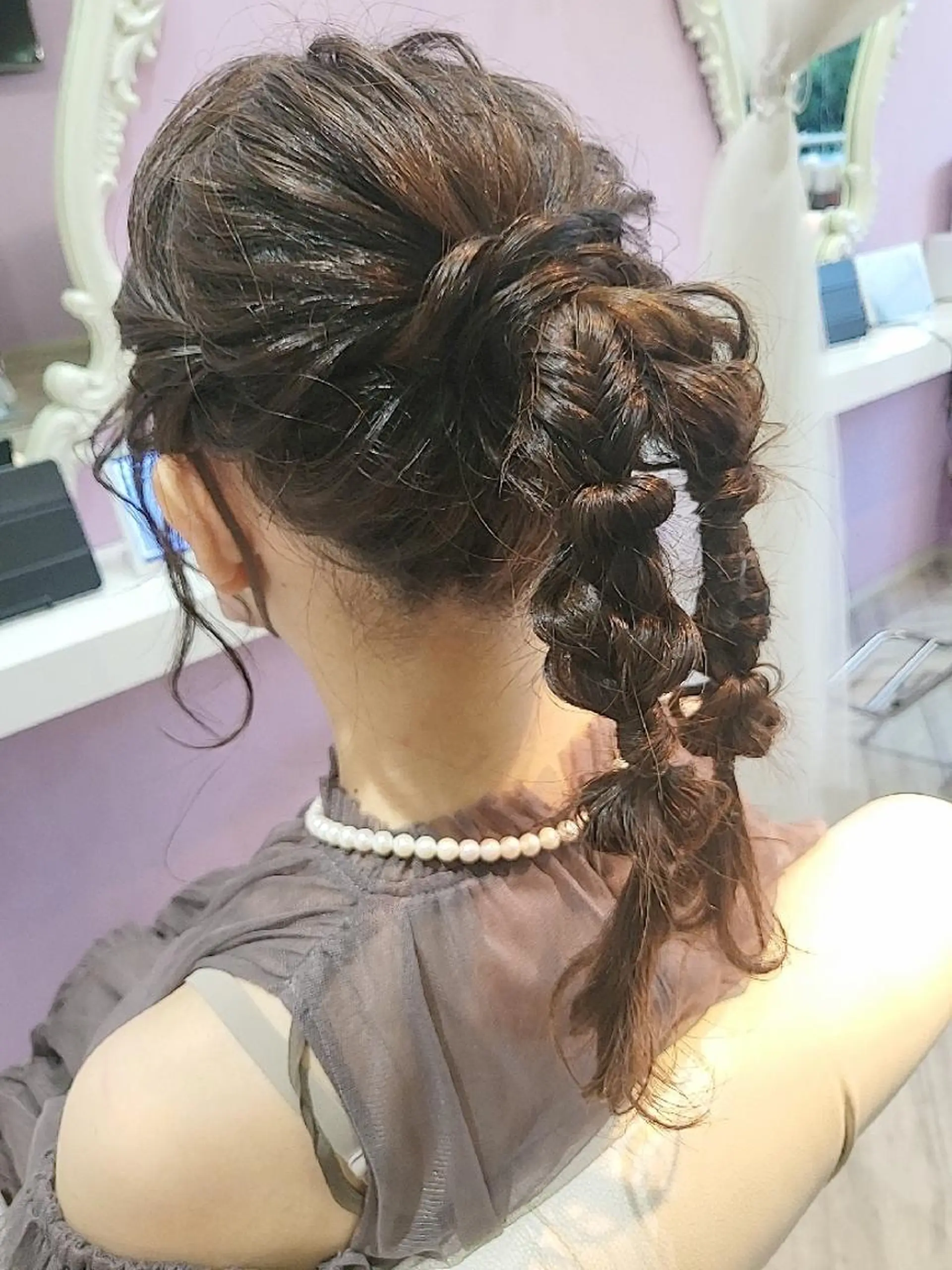 セミロング カラー ヘアアレンジ ポニーテール ナカシマ  アユミのヘアスタイル