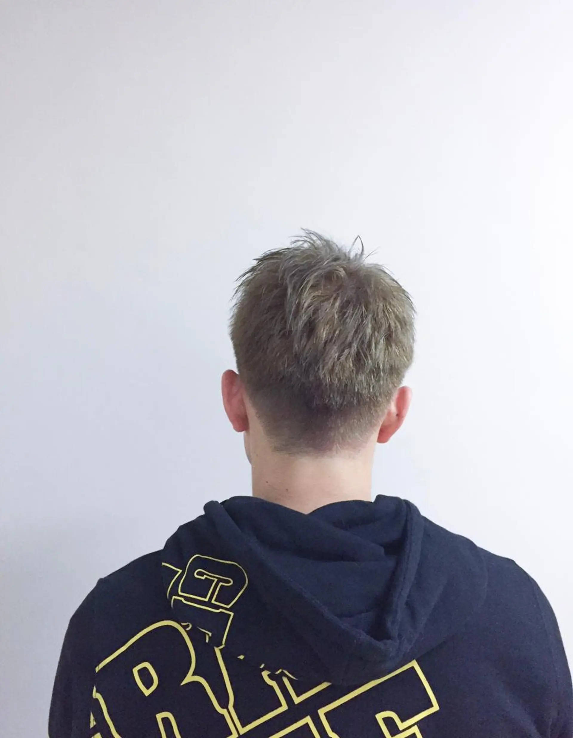 ショート メンズ 刈り上げ アッシュ un所属・un 溝の口 伊豆本のマツエク・マツパデザイン